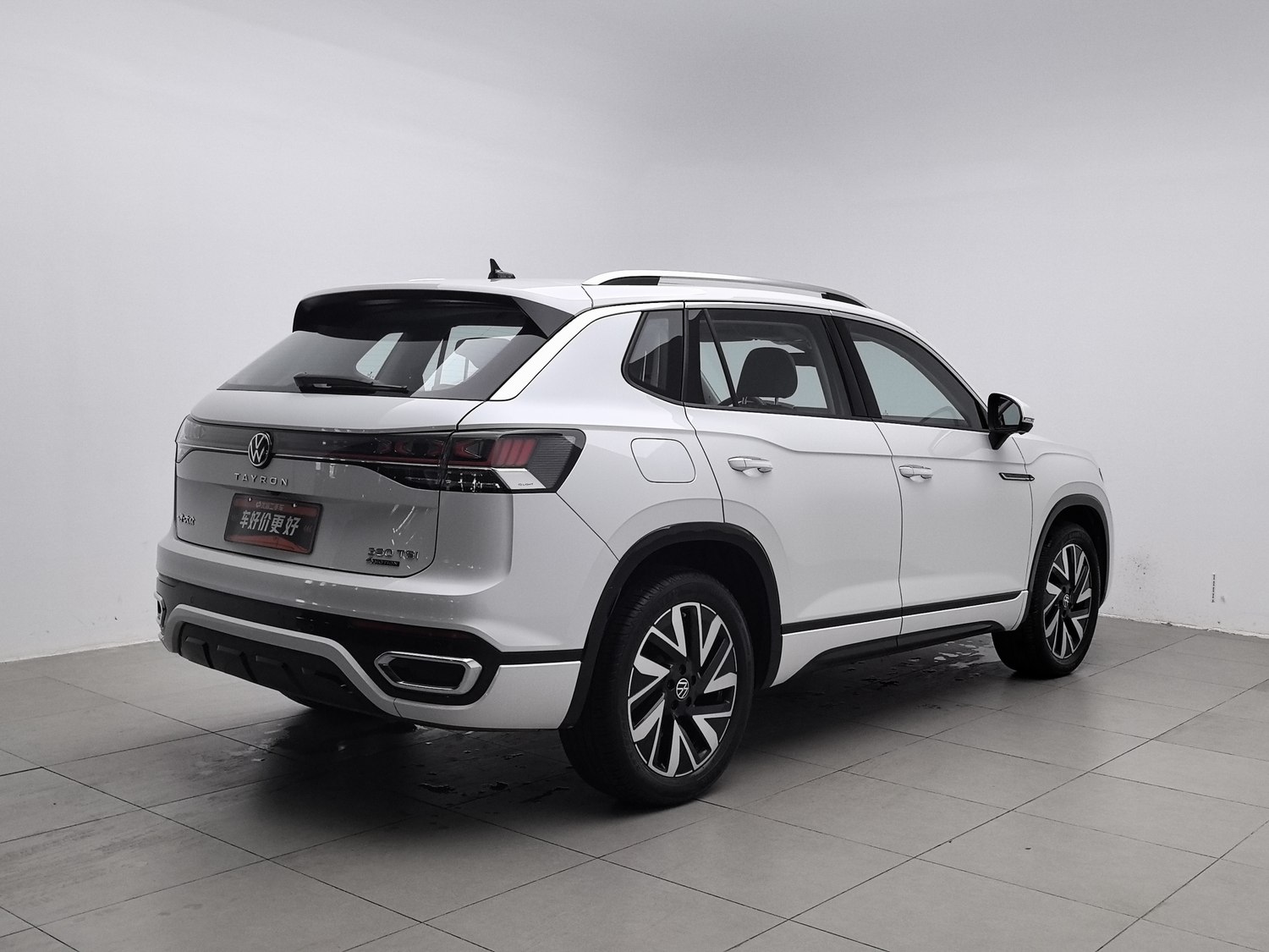 Used Volkswagen Tayron 2023 2.0 AT