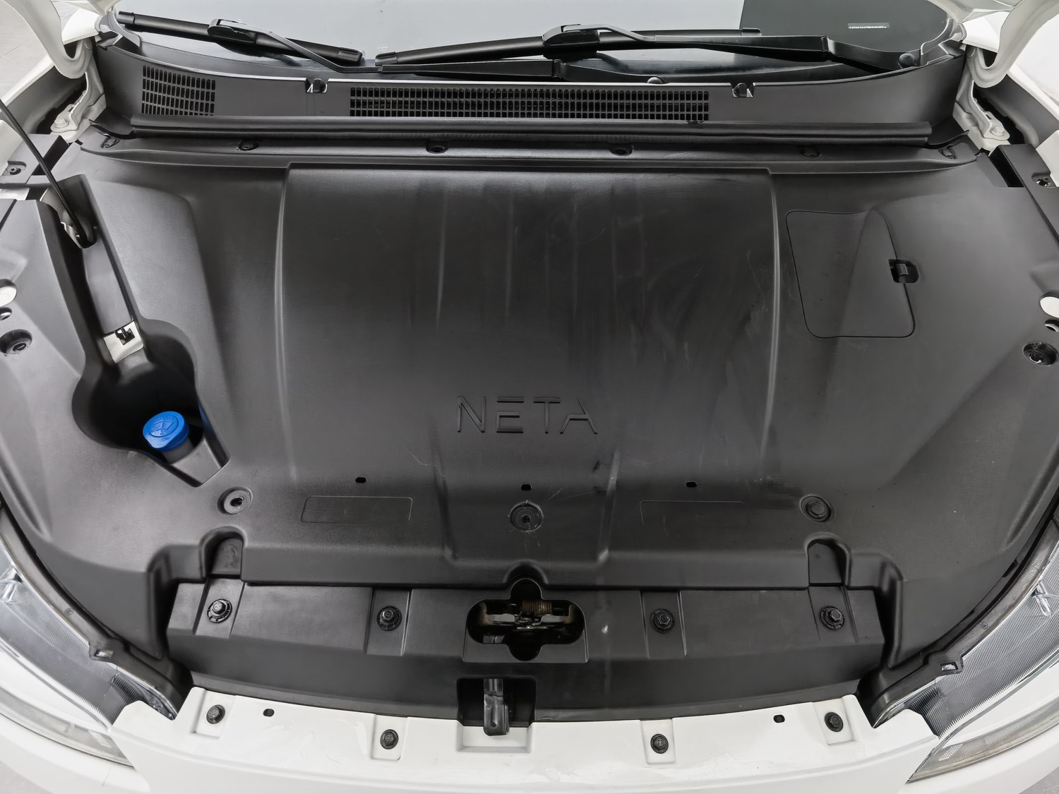 Used Neta V 2021