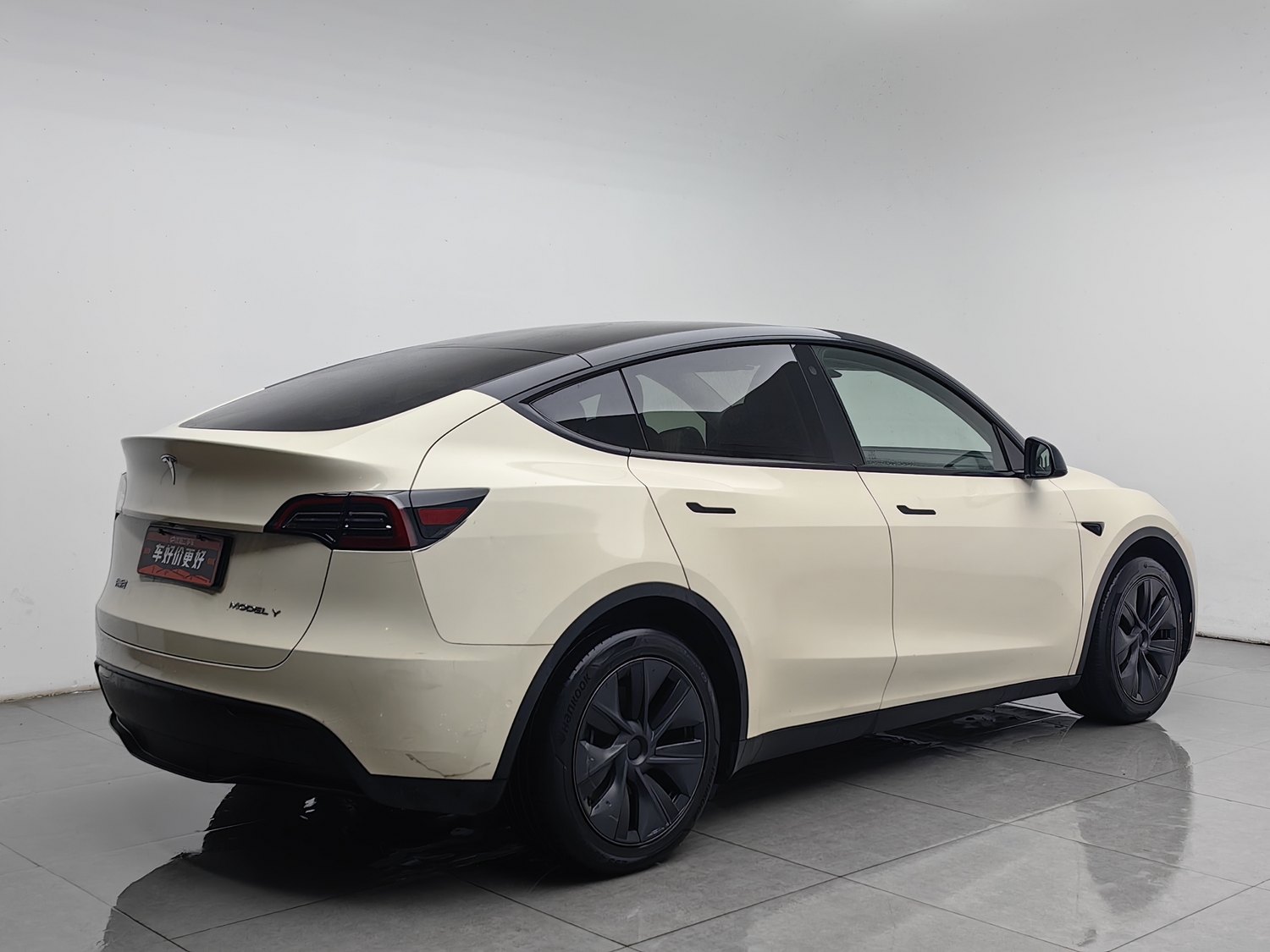 Used Tesla Model Y 2023