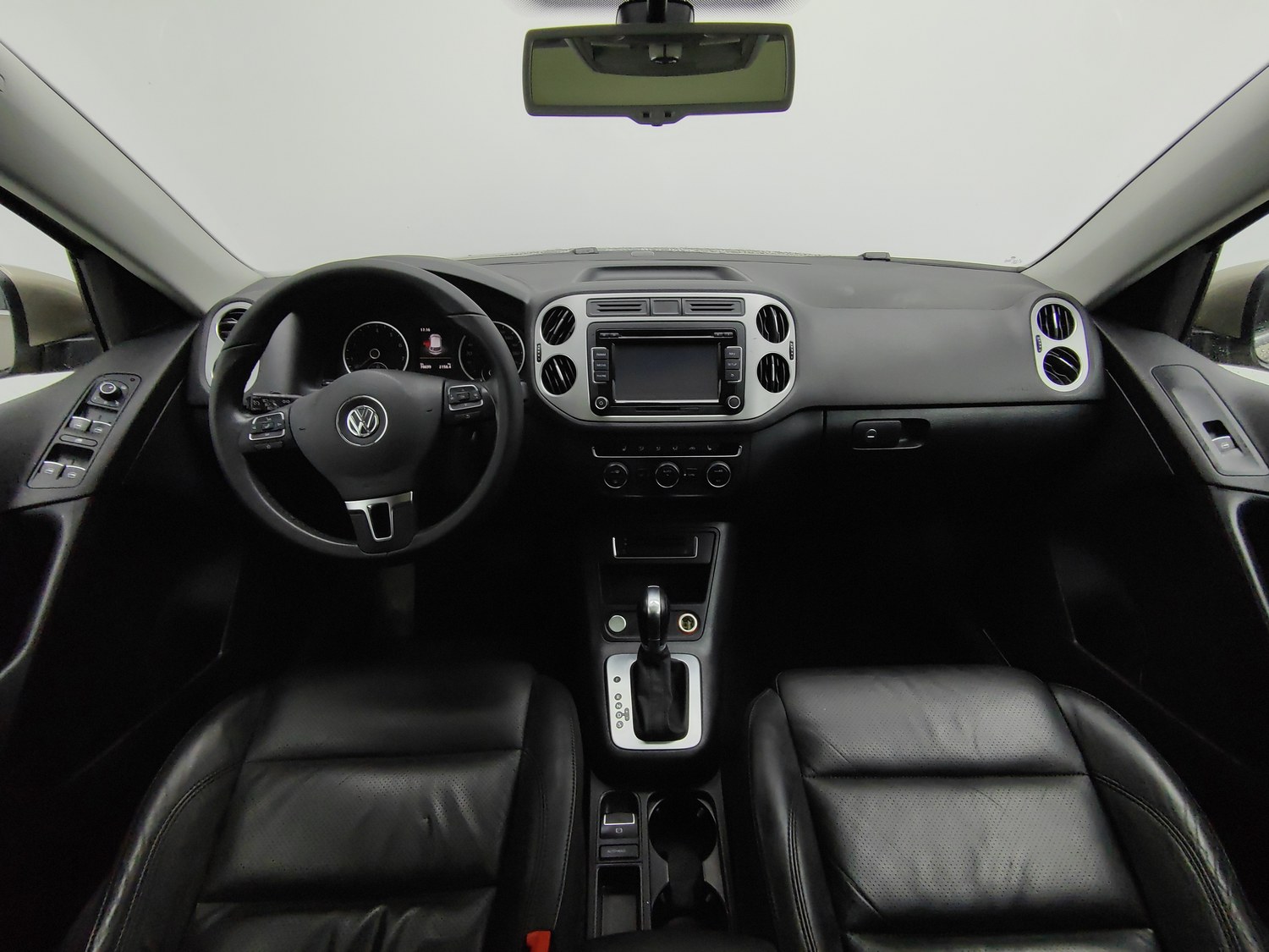 Used Volkswagen Tiguan 2015 1.8 AT