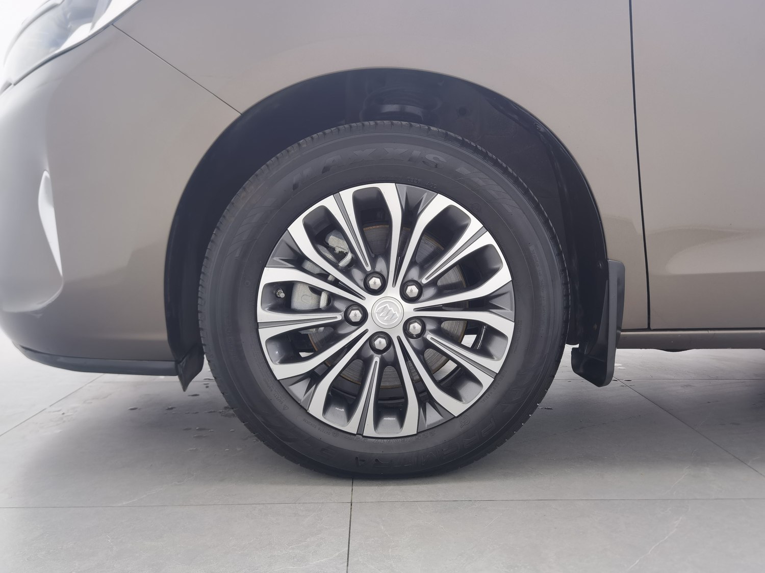 Used Buick GL8 2021 2.0 AT