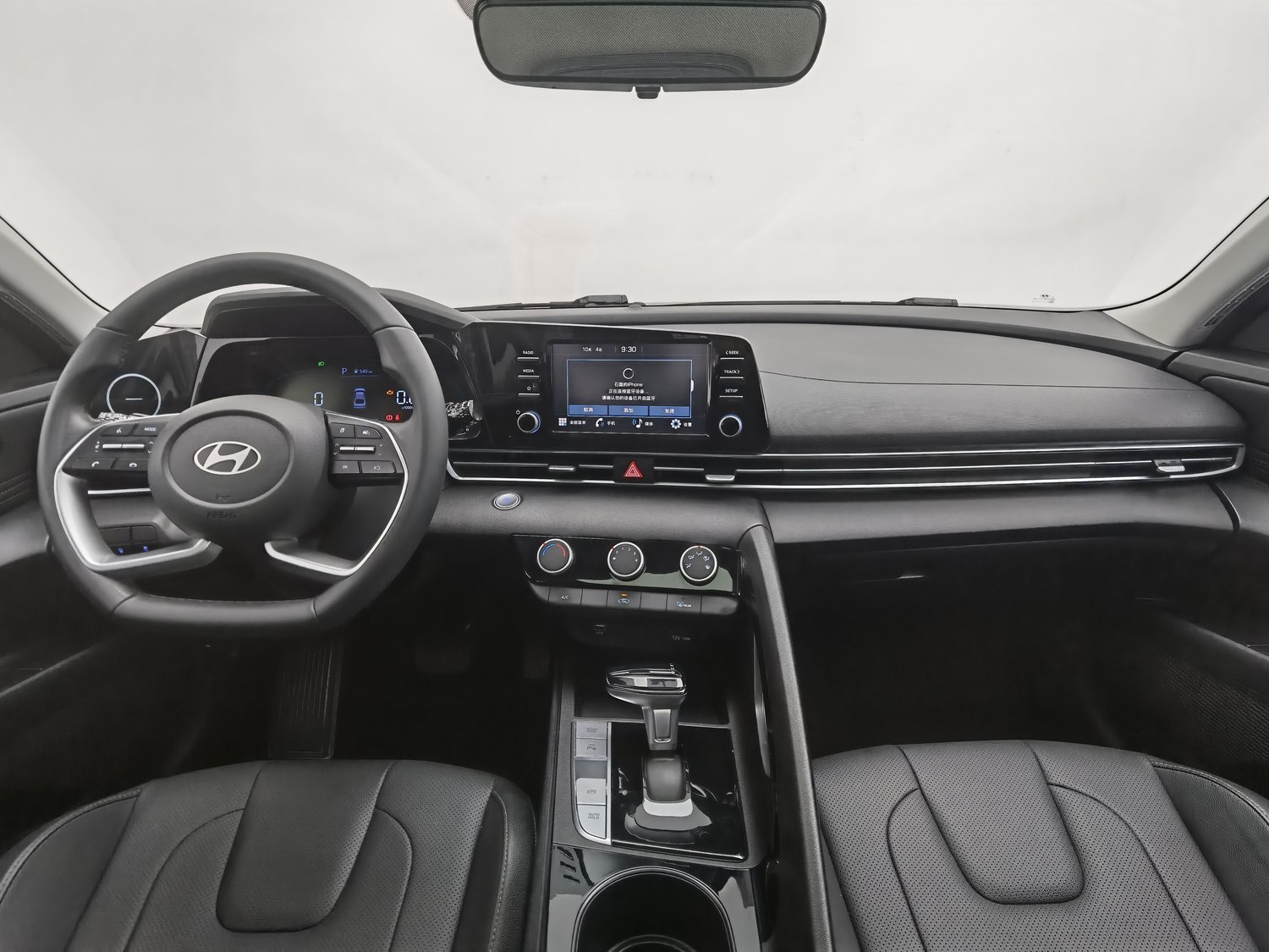 Used Hyundai Elantra 2023 1.5 AT