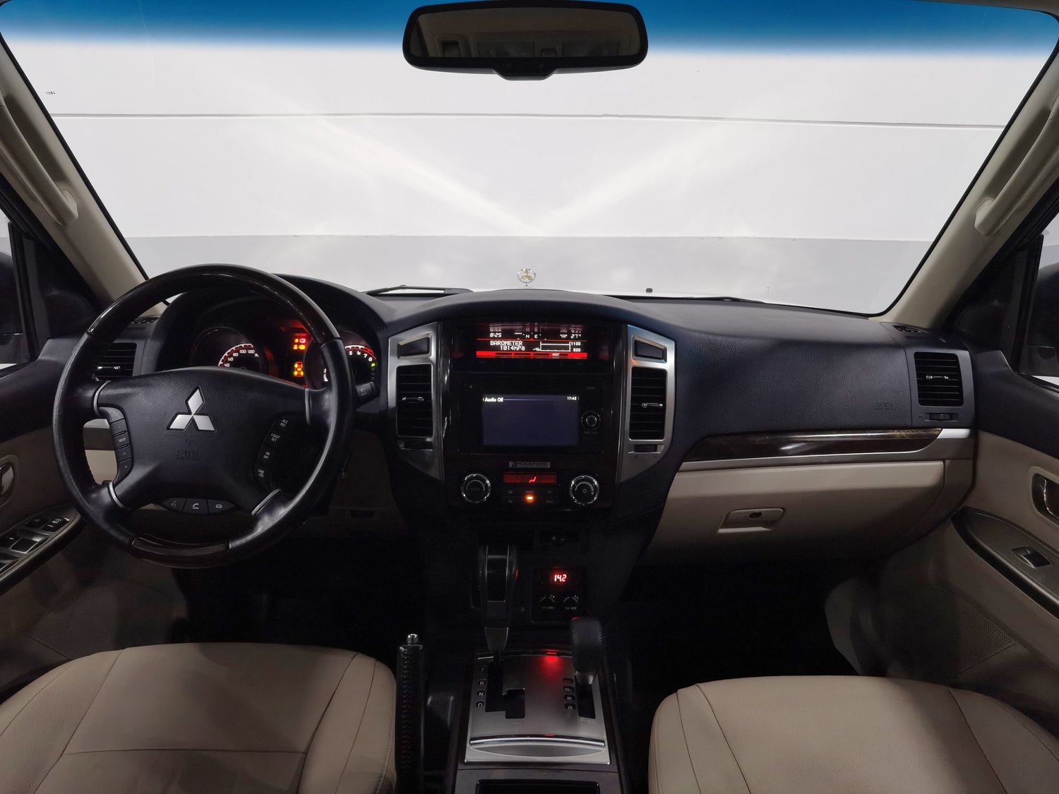 Used Mitsubishi Pajero (Imported) 2018 3.8 AT