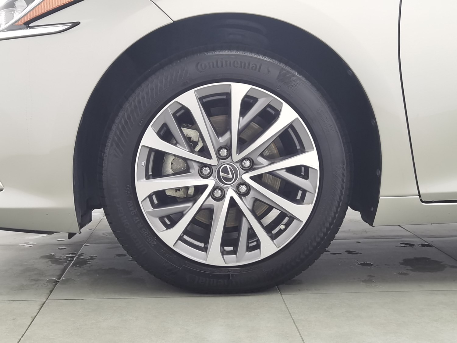 Used Lexus ES 2022 2.0 AT