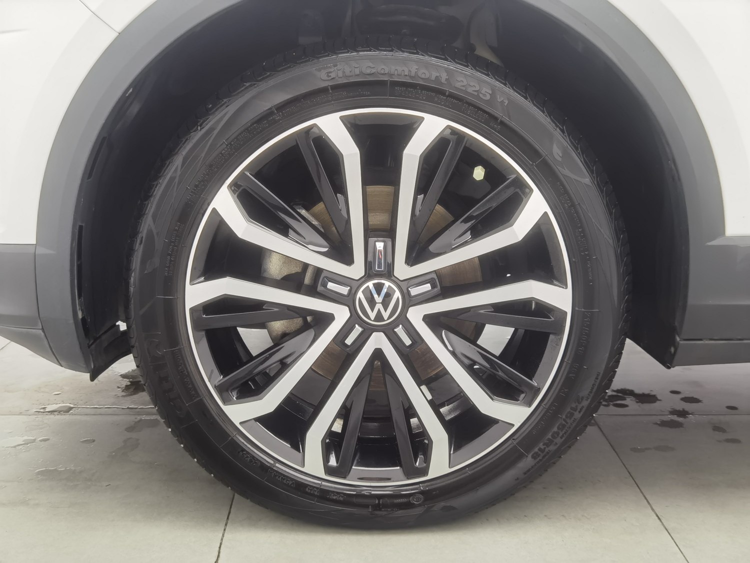 Used Volkswagen T-Roc 2021 1.4 AT