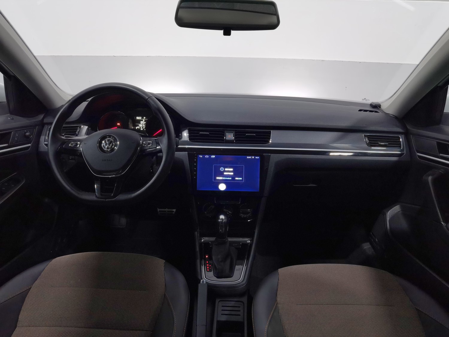 Used Volkswagen C-Trek 2018 1.5 AT