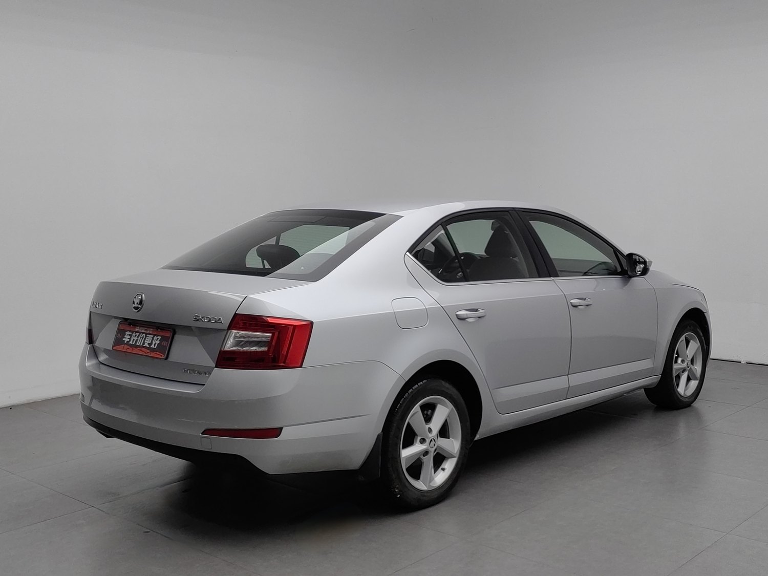 Used Skoda Octavia 2015 1.6 AT