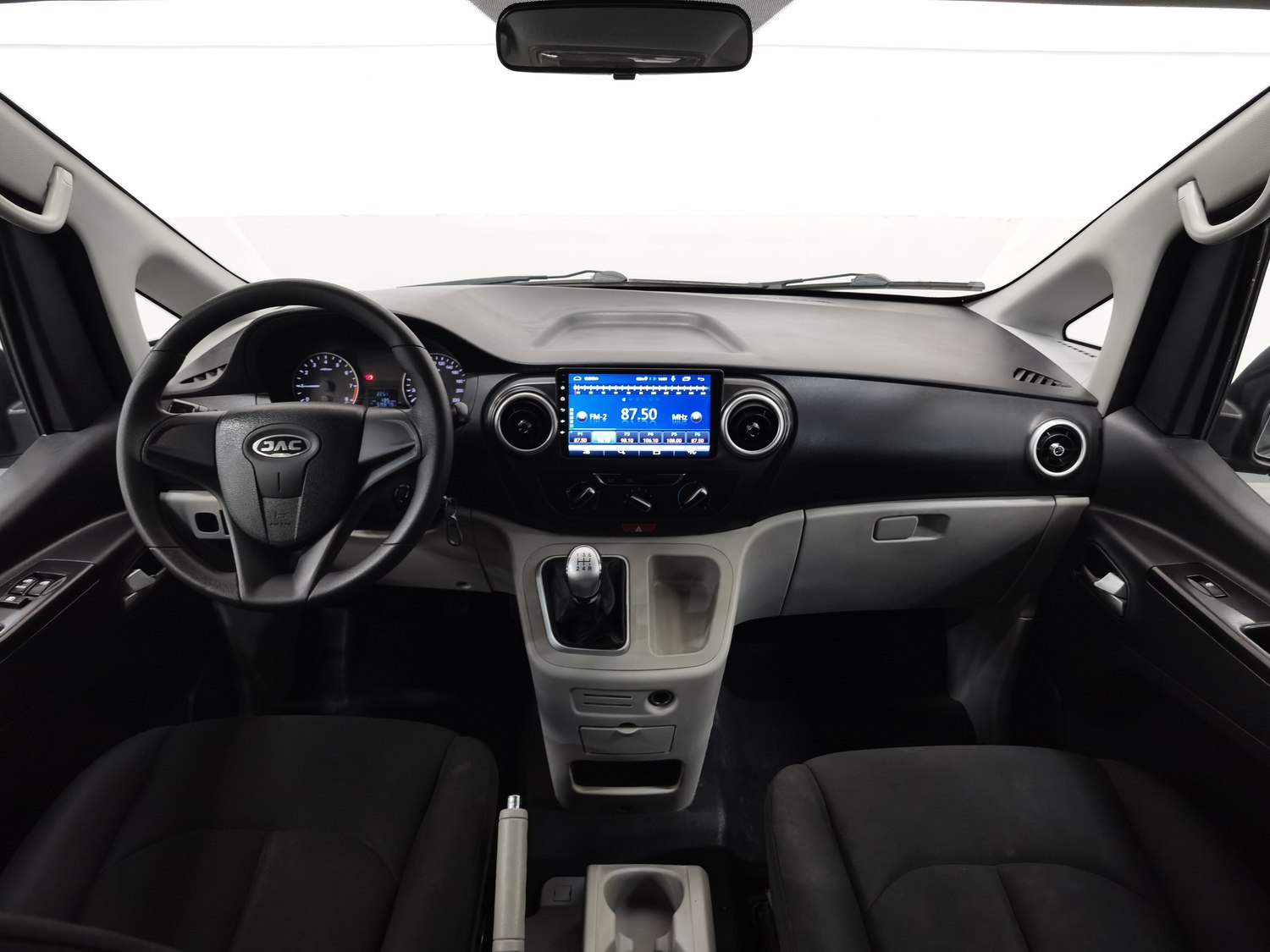 Used JAC Refine M3 2019 1.8 MT