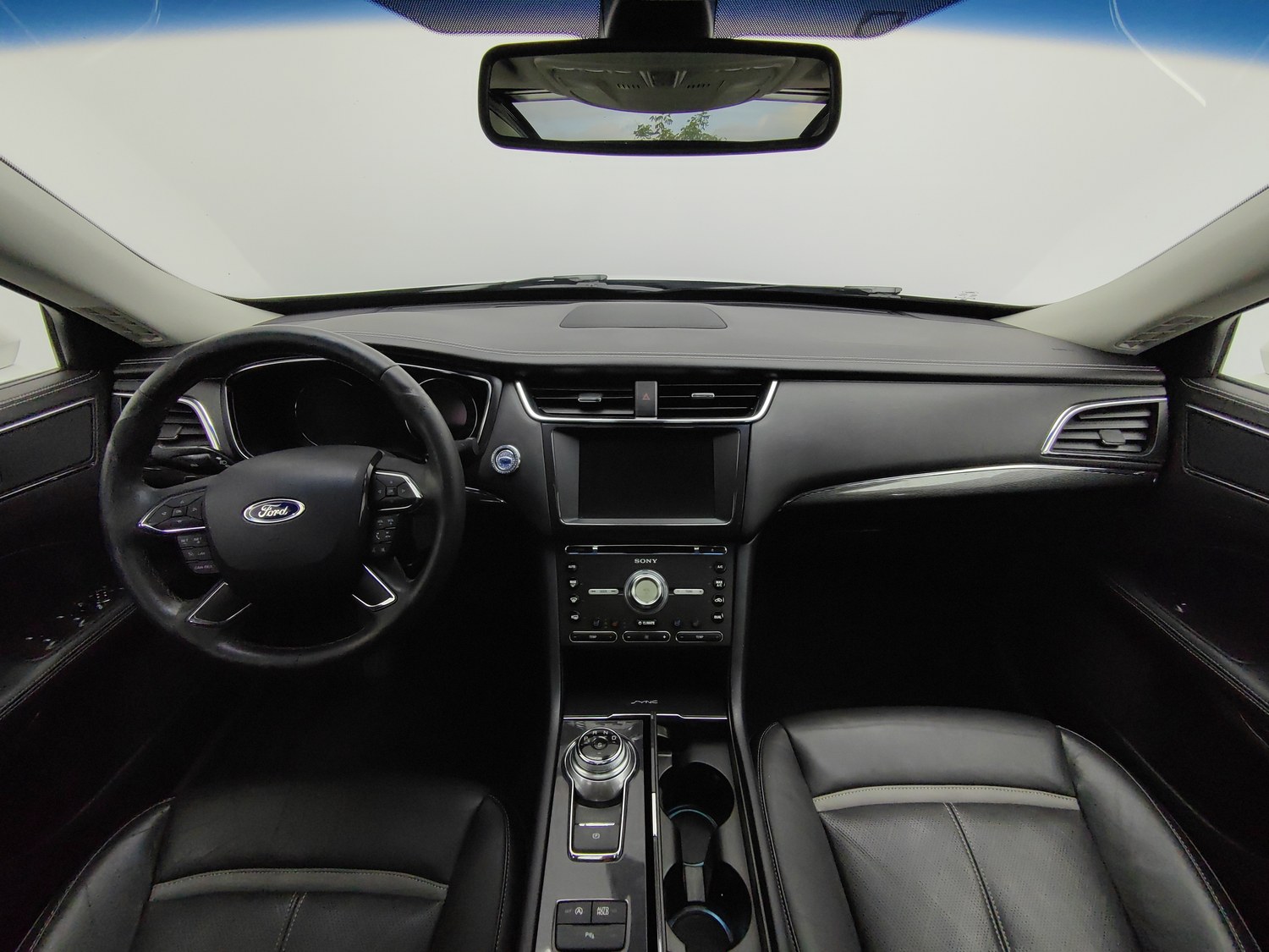 Used Ford Taurus 2018 2.0 AT