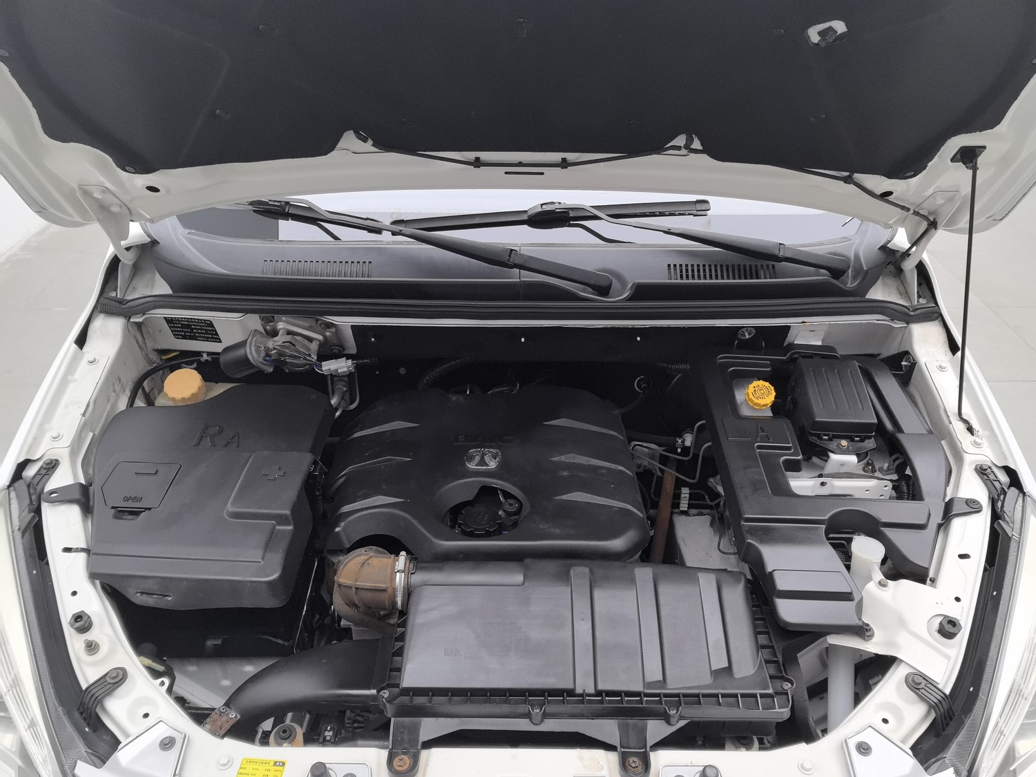 Used BAIC Weiwang M20 2014 1.5 MT