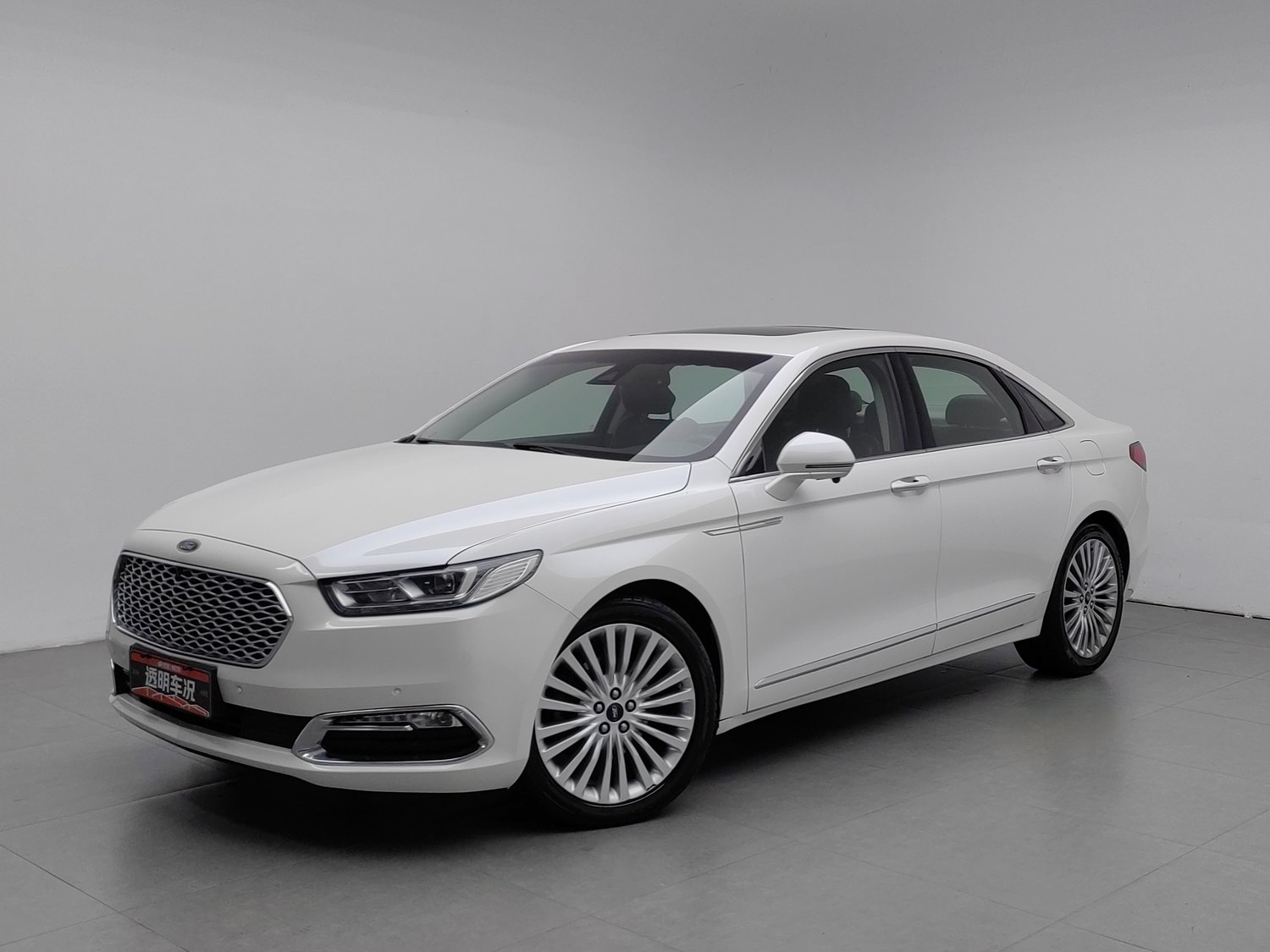 Used Ford Taurus 2018 2.0 AT