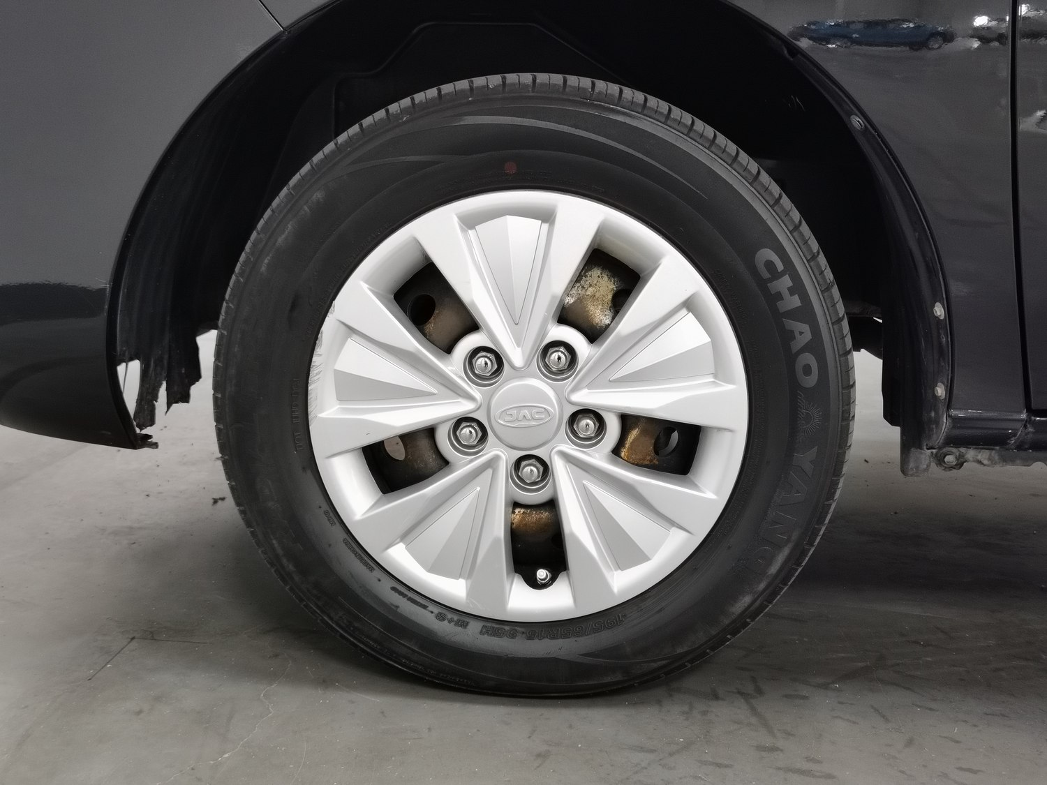 Used JAC Refine M3 2019 1.8 MT