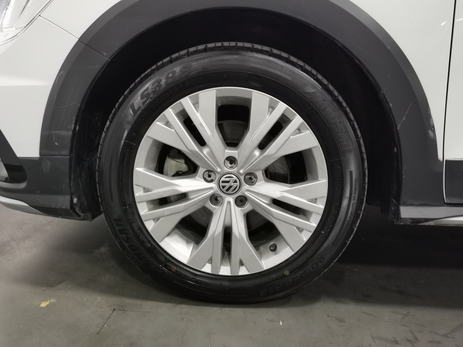 Used Volkswagen C-Trek 2018 1.5 AT