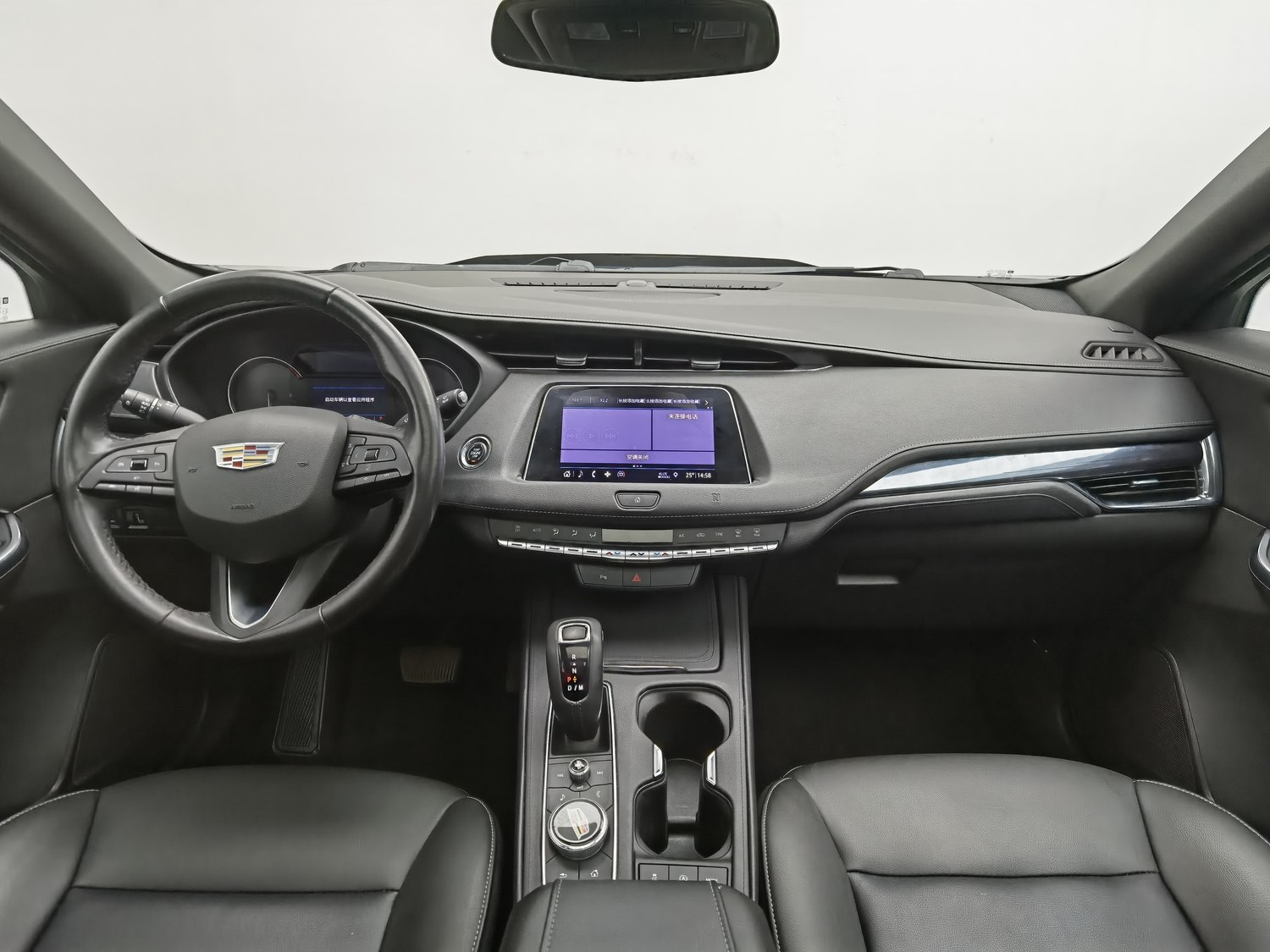Used Cadillac XT4 2018 2.0 AT