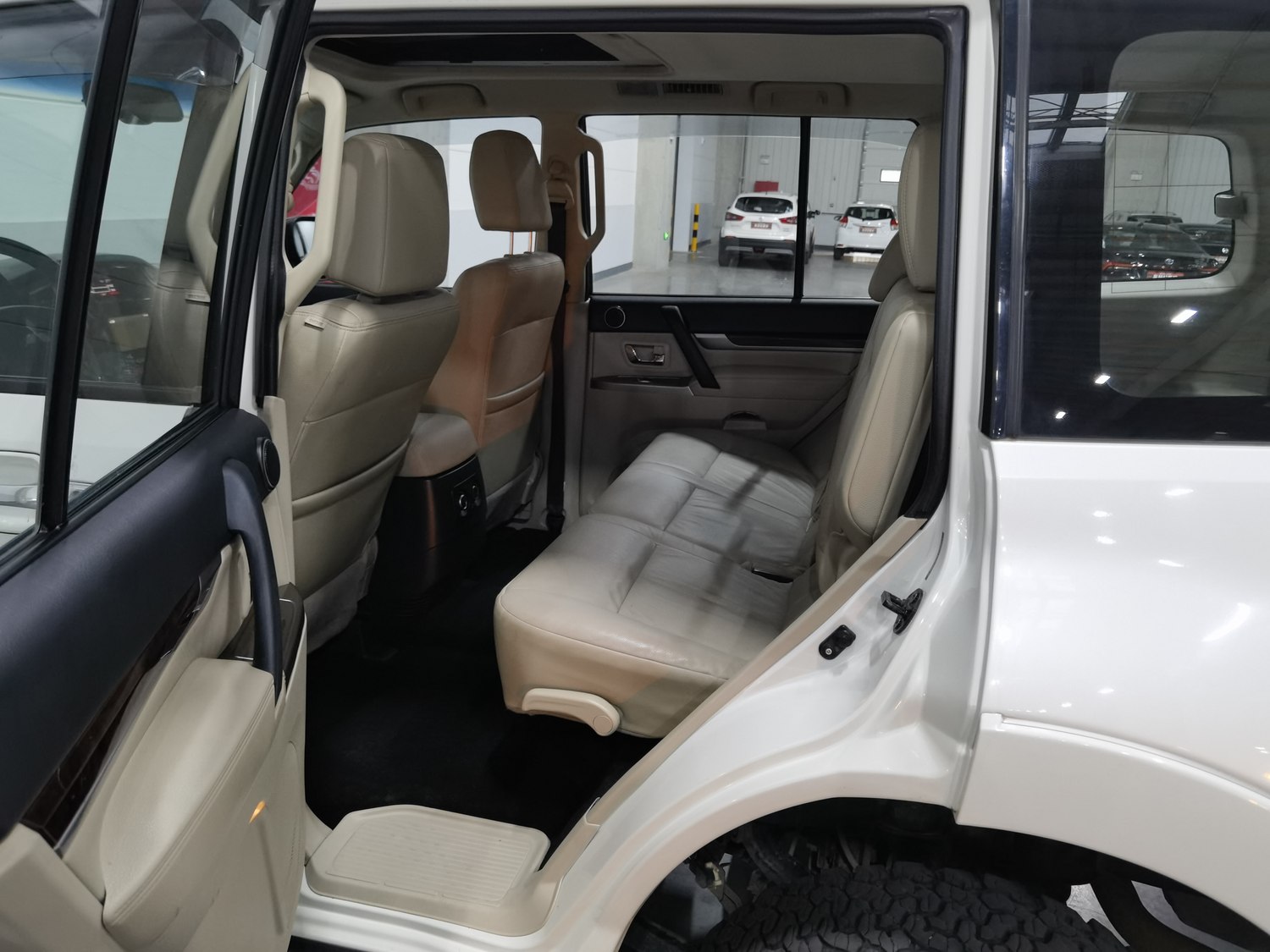 Used Mitsubishi Pajero (Imported) 2018 3.8 AT