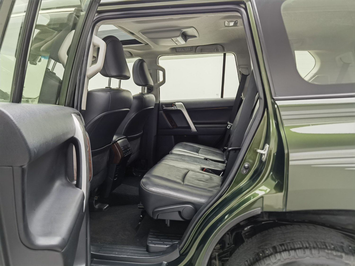 Used Toyota Prado 2016 3.5 AT