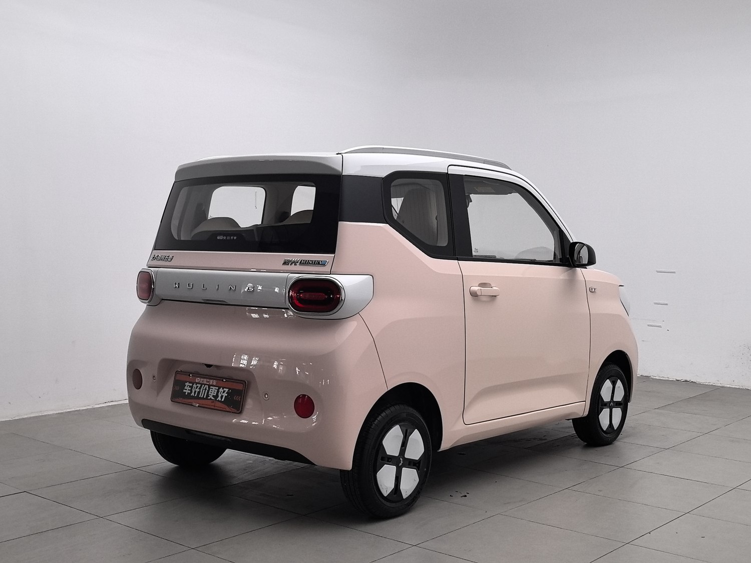 Used Wuling Mini EV 2024