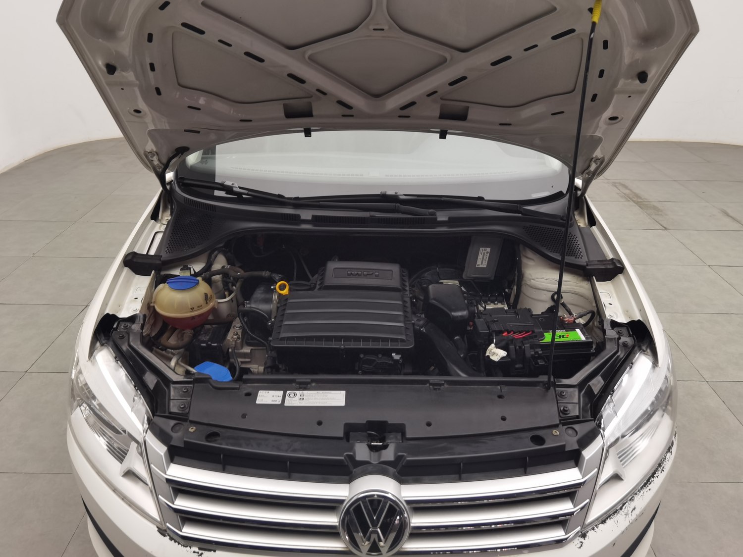 Used Volkswagen Santana 2015 1.4 MT