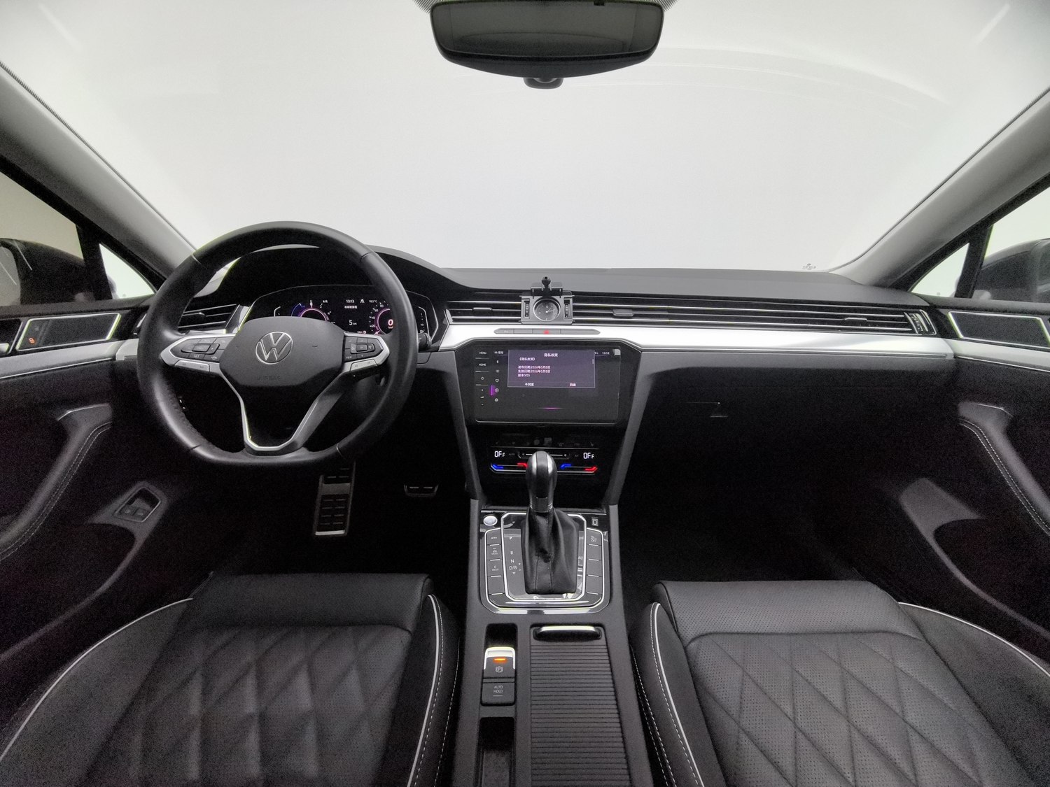 Used Volkswagen Magotan GTE PHEV 2022 1.4 AT