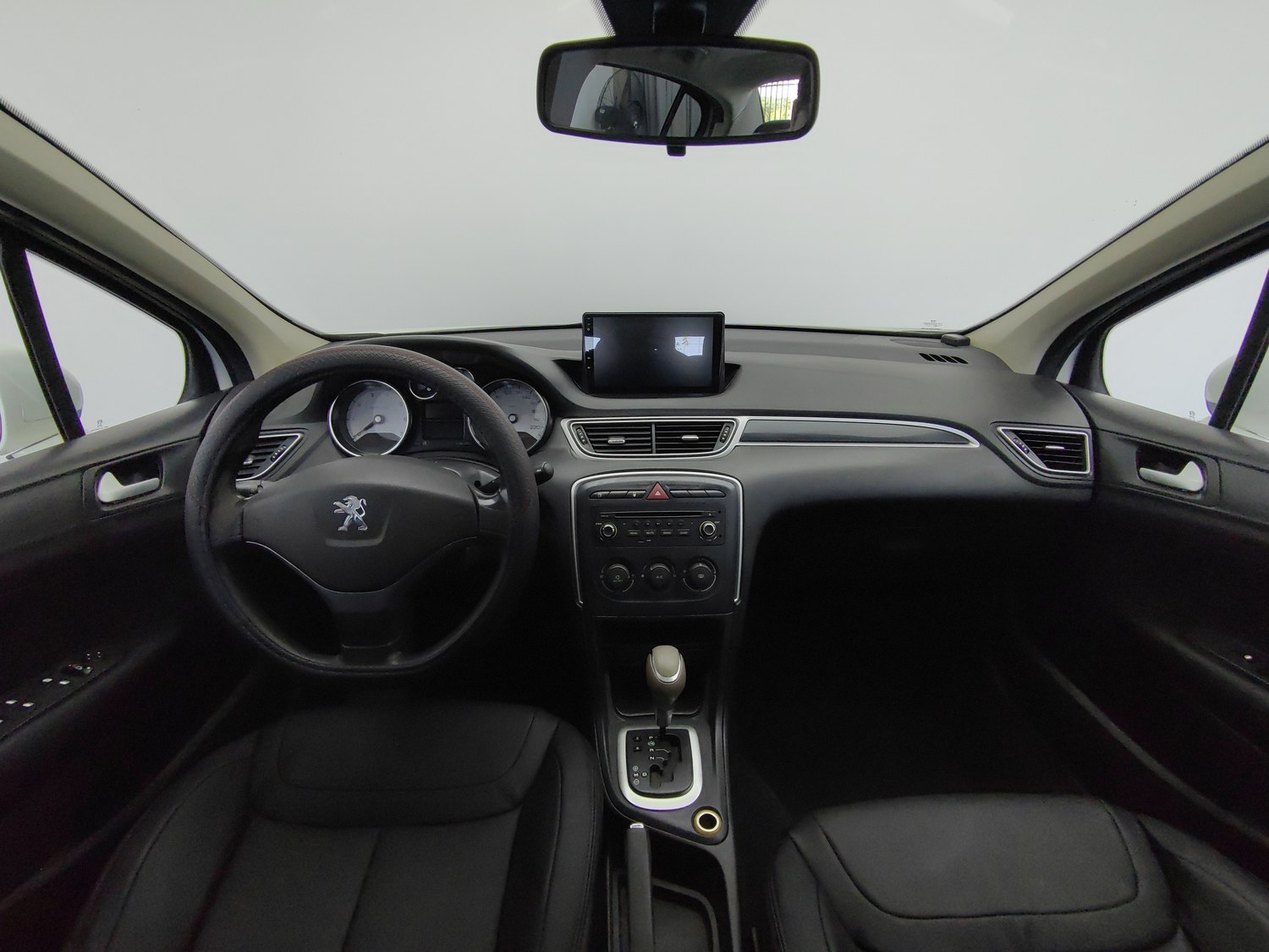 Used Peugeot 308 2014 1.6 AT