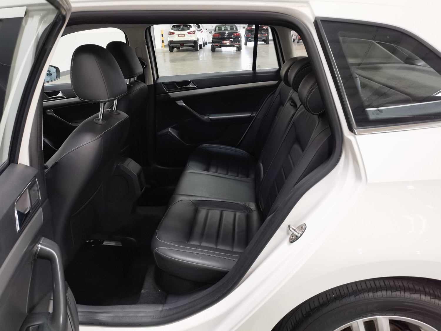 Used Volkswagen Gran Lavida 2017 1.2 AT