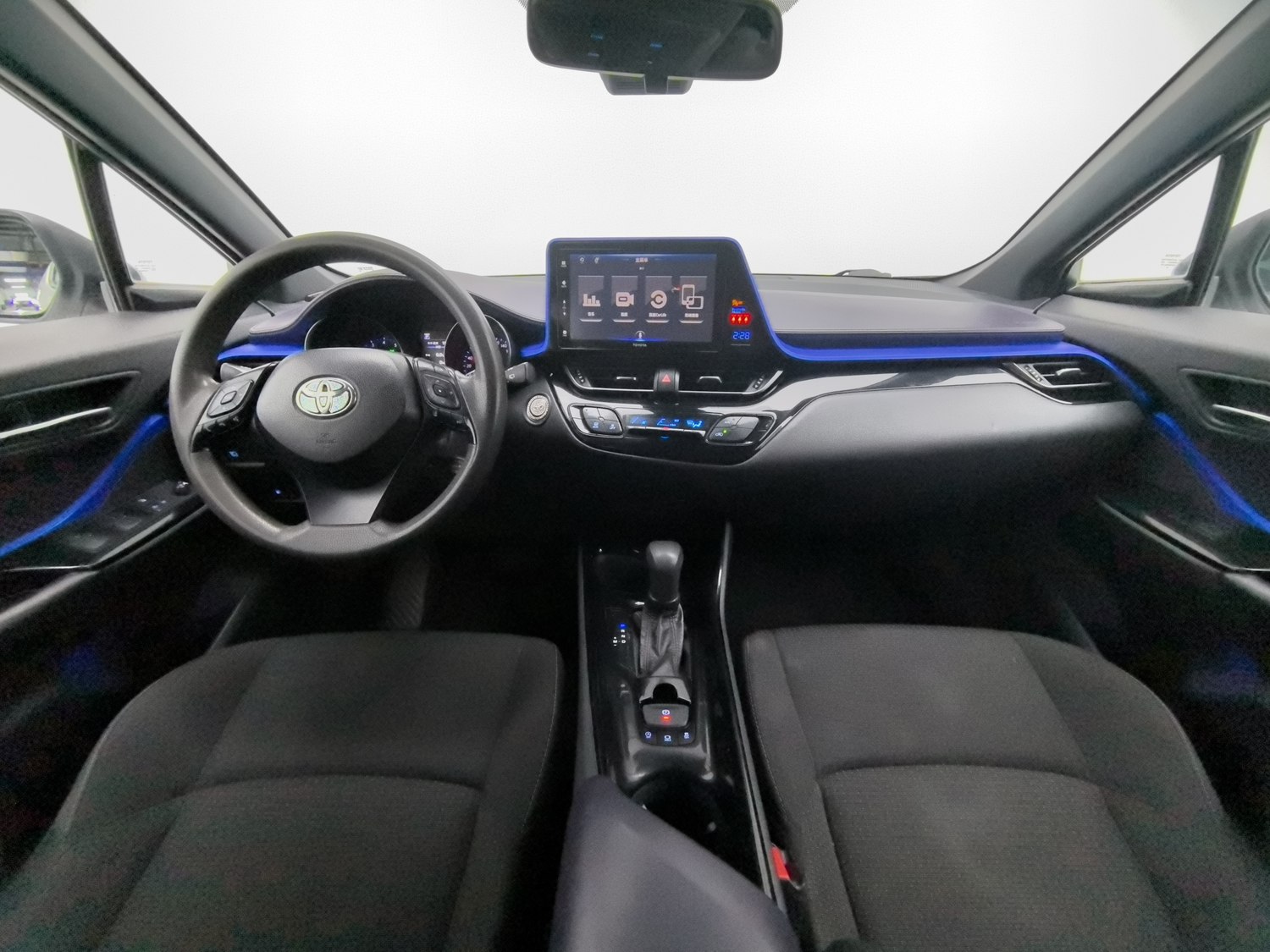 Used Toyota C-HR 2020 2.0 AT
