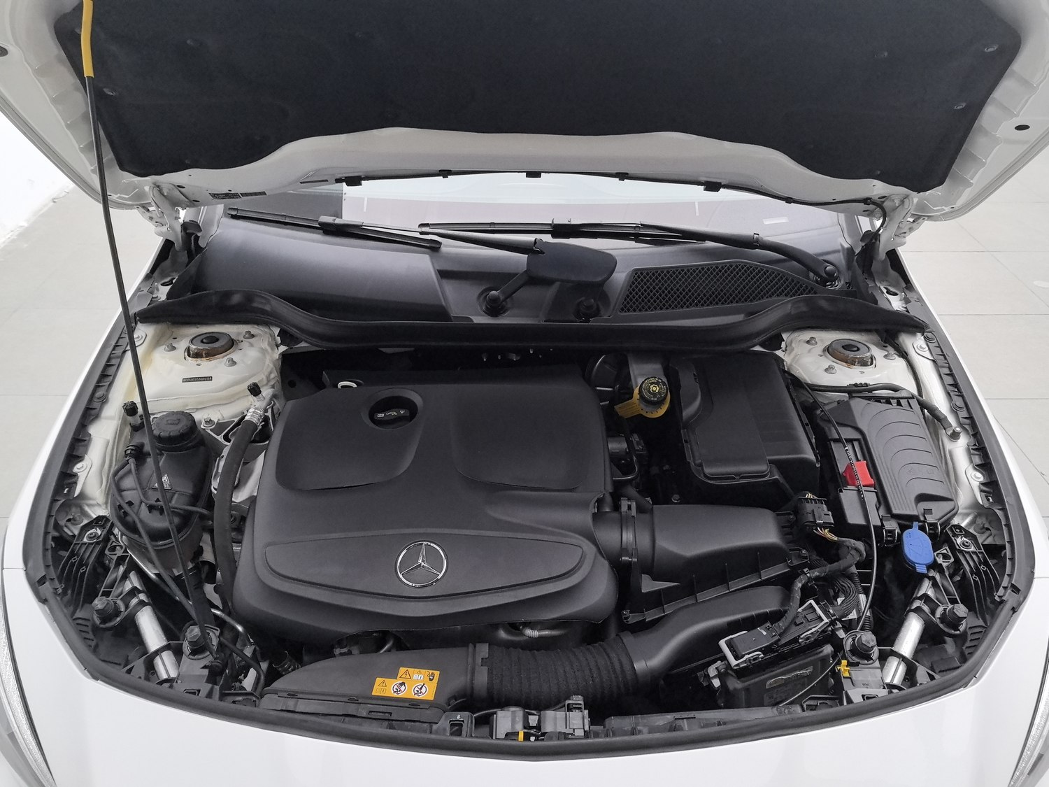 Used Mercedes-Benz CLA (Imported) 2018 1.6 AT