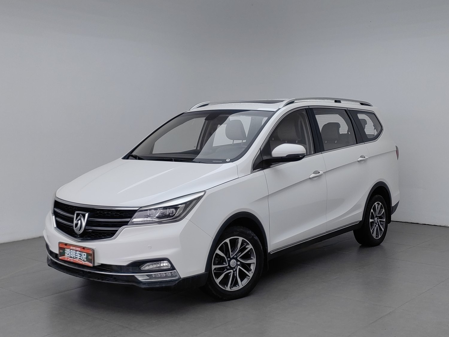 Used Baojun 730 2017 1.5 AT
