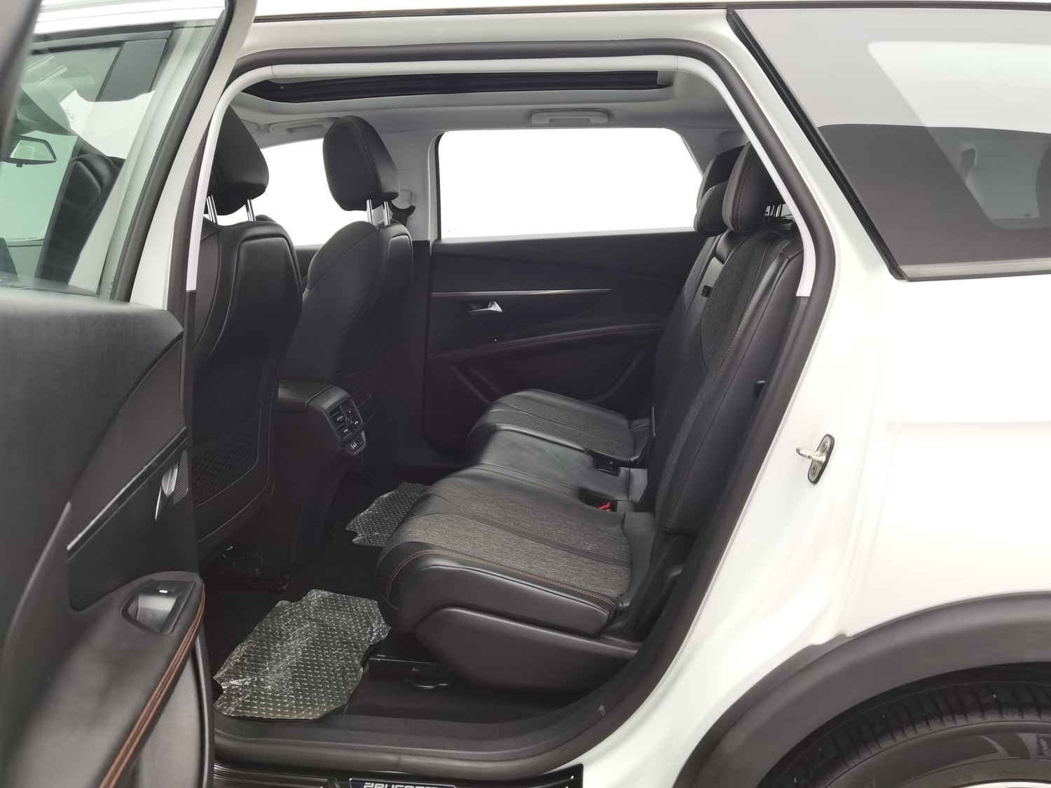 Used Peugeot 5008 2017 1.8 AT