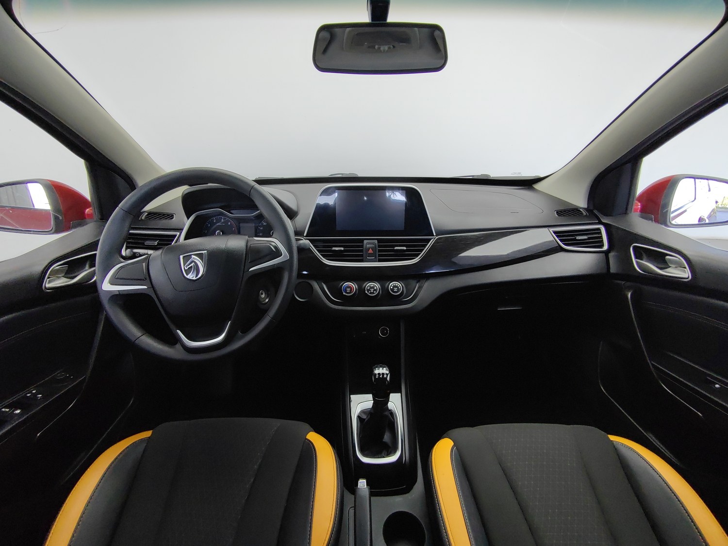 Used Baojun 310 2016 1.2 MT