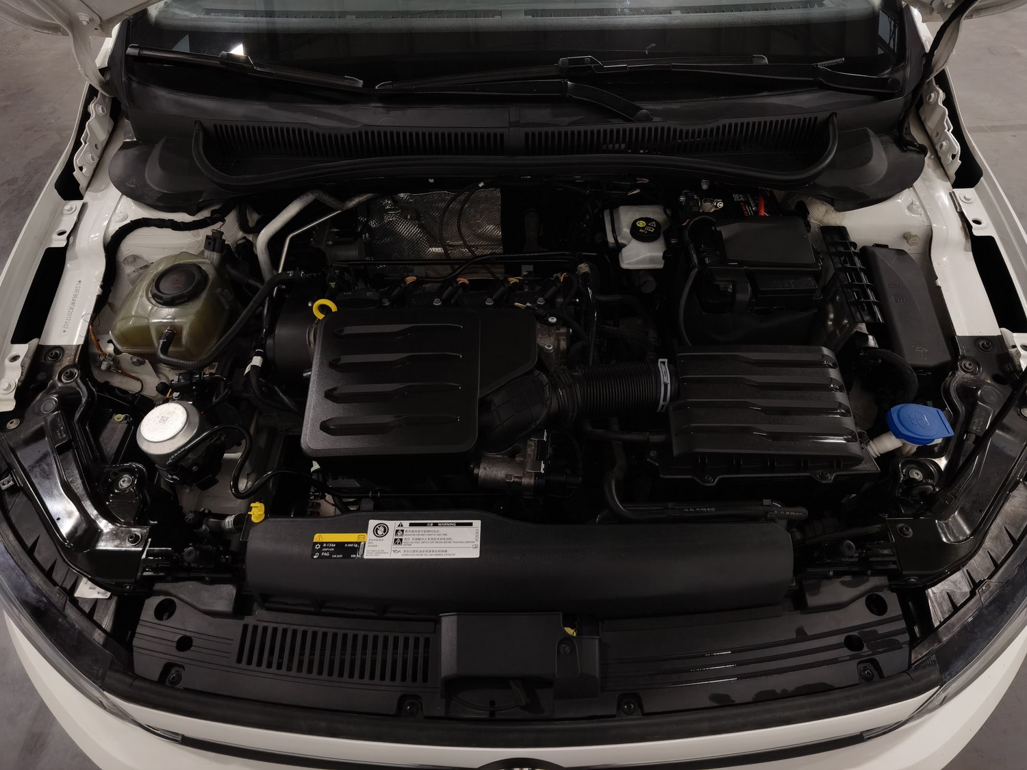 Used Volkswagen Polo 2019 1.5 AT