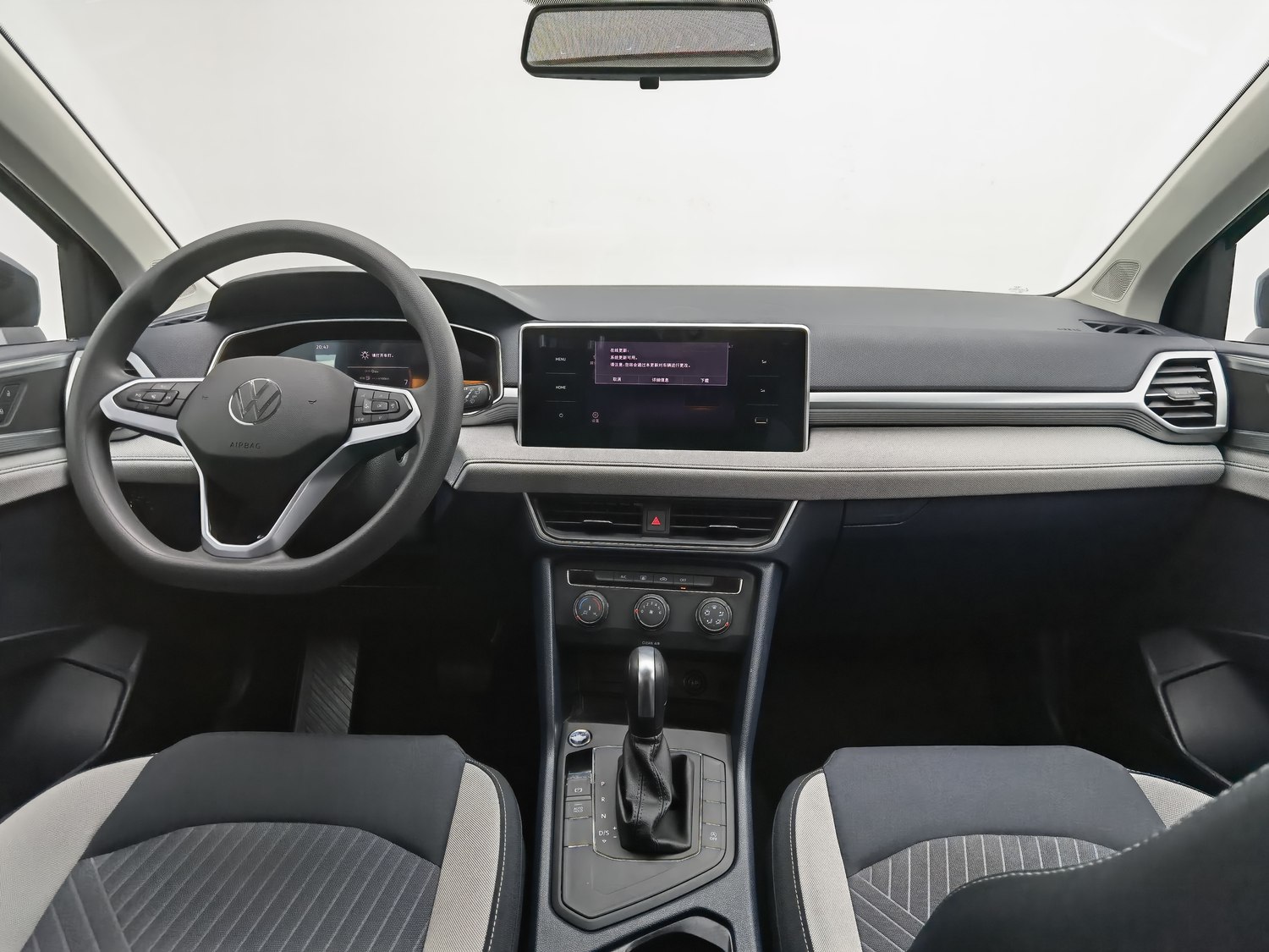 Used Volkswagen Tharu L 2023 1.5 AT