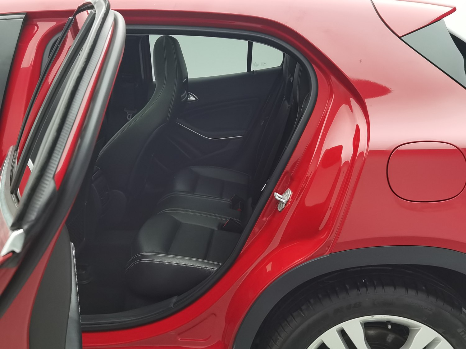 Used Mercedes-Benz GLA 2015 1.6 AT