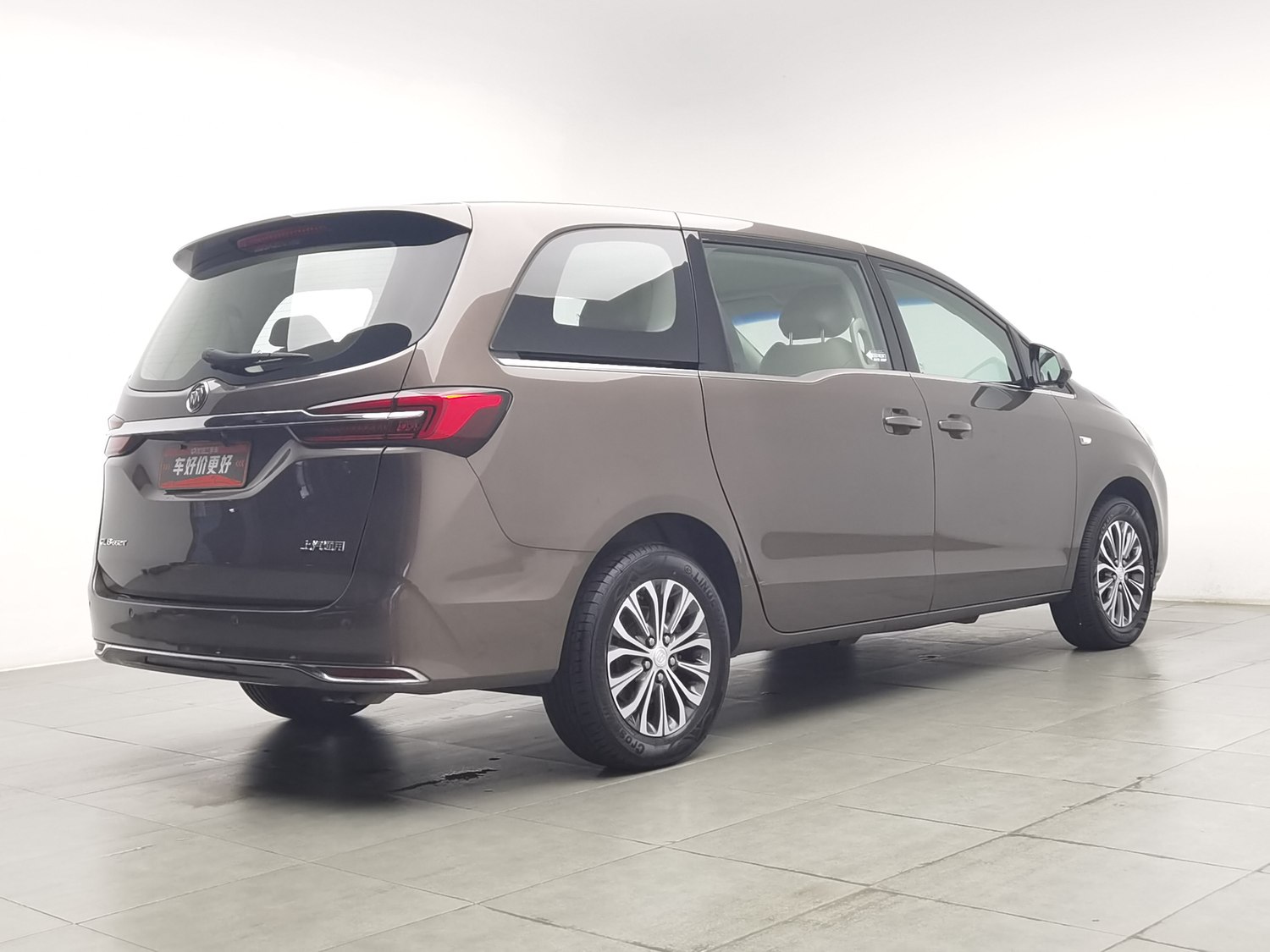 Used Buick GL8 2021 2.0 AT