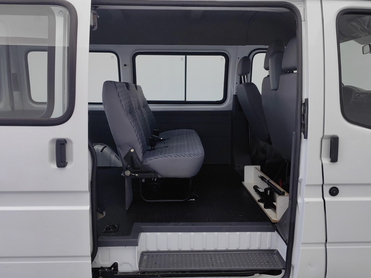 Used Ford Transit 2016 2.8 MT