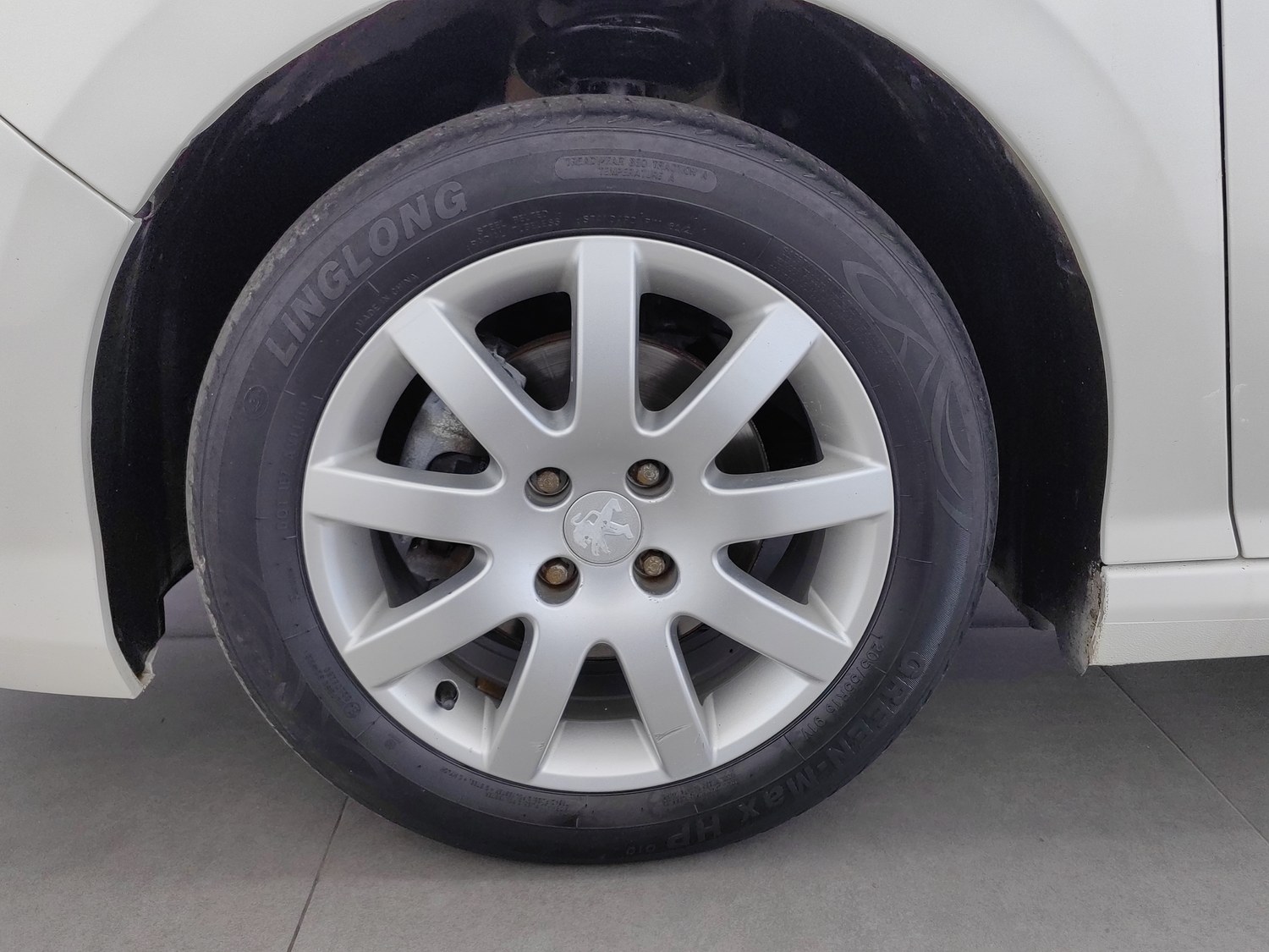 Used Peugeot 308 2014 1.6 AT