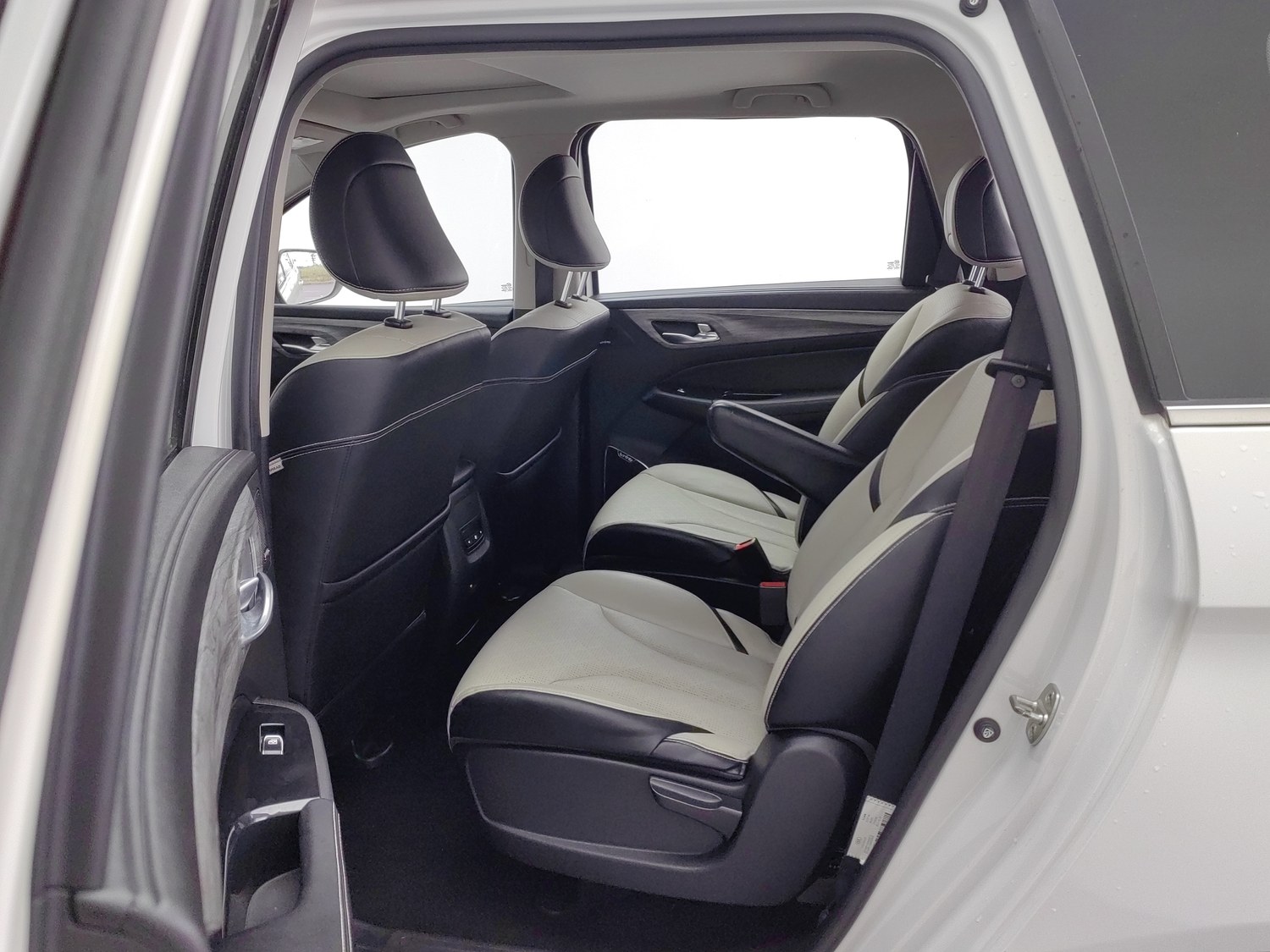 Used Baojun 730 2017 1.5 AT
