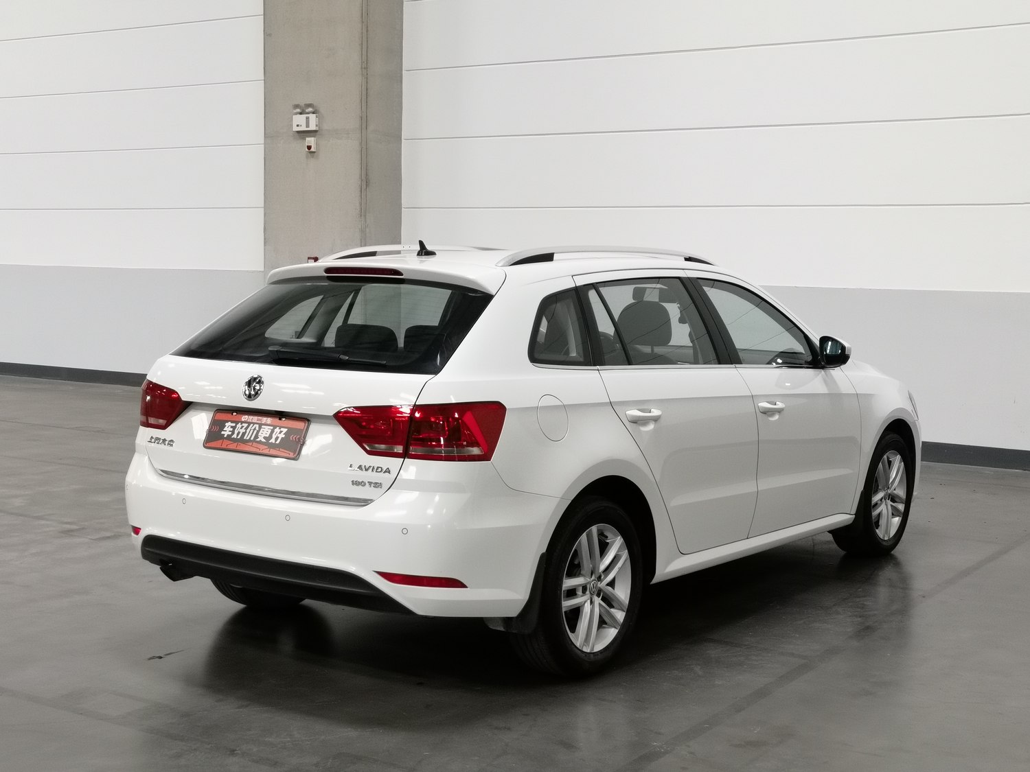 Used Volkswagen Gran Lavida 2017 1.2 AT