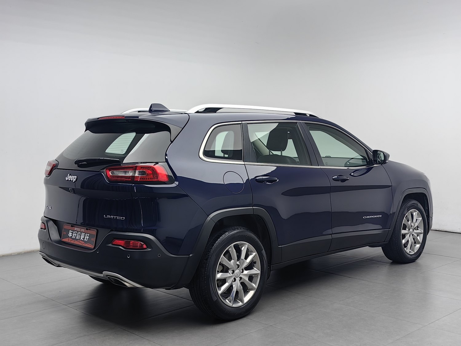 Used Jeep Cherokee 2016 2.4 AT