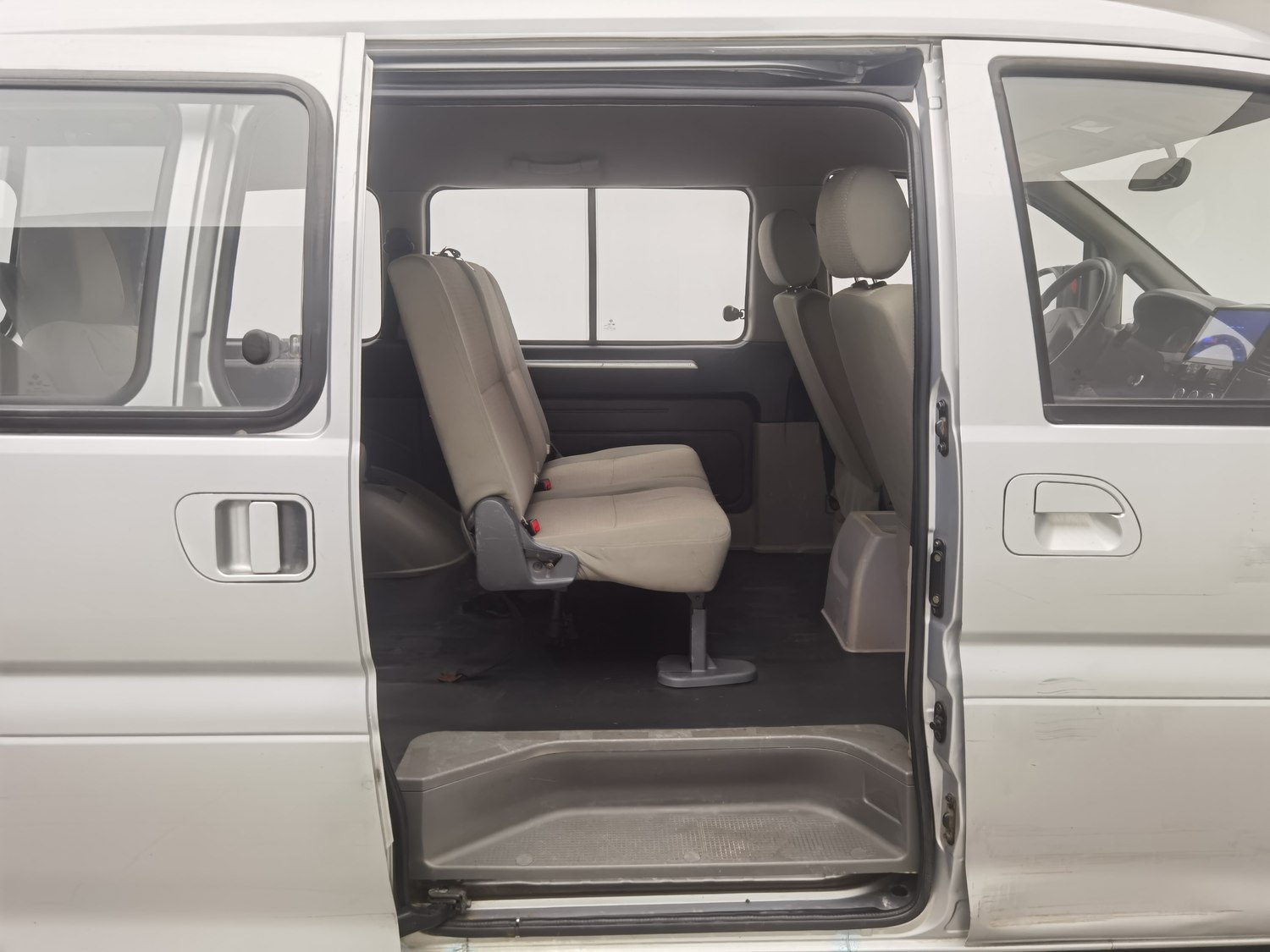 Used Dongfeng Forthing Lingzhi 2016 1.5 MT