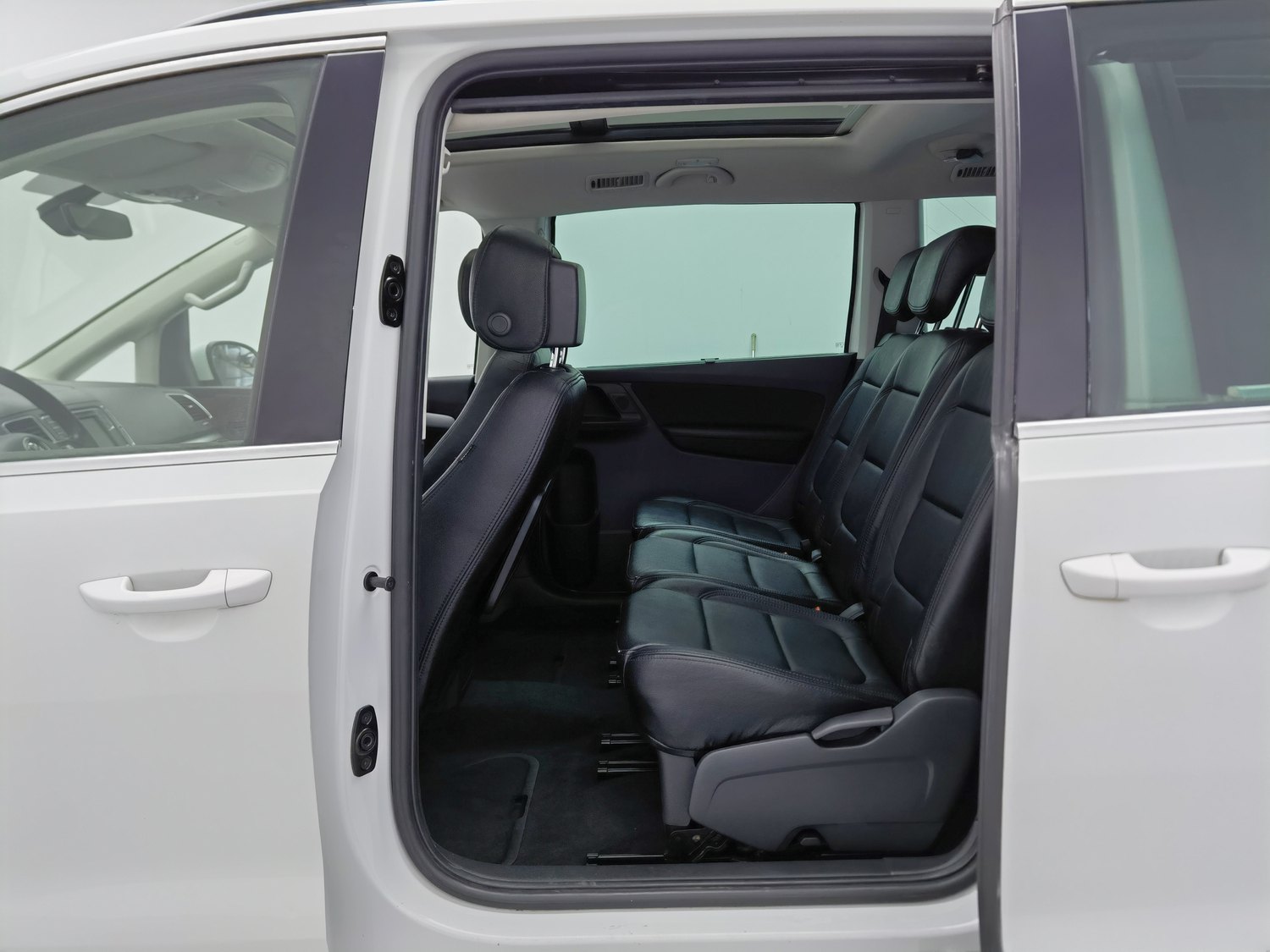 Used Volkswagen Sharan (Imported) 2016 1.4 AT
