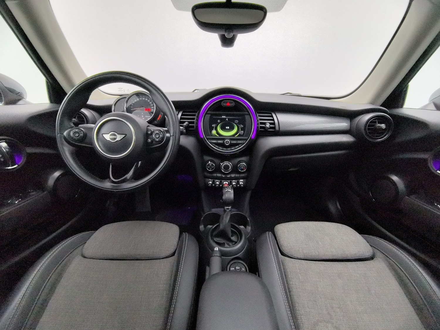 Used MINI MINI 2016 1.5 AT