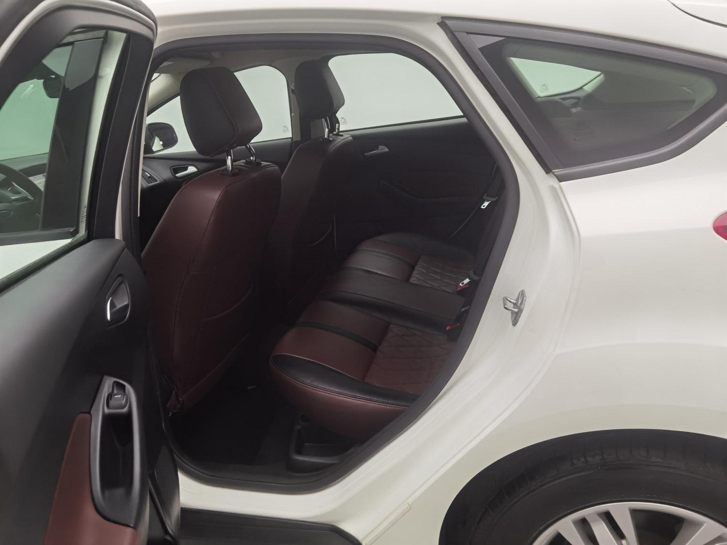 Used Ford Focus 2012 1.6 AT