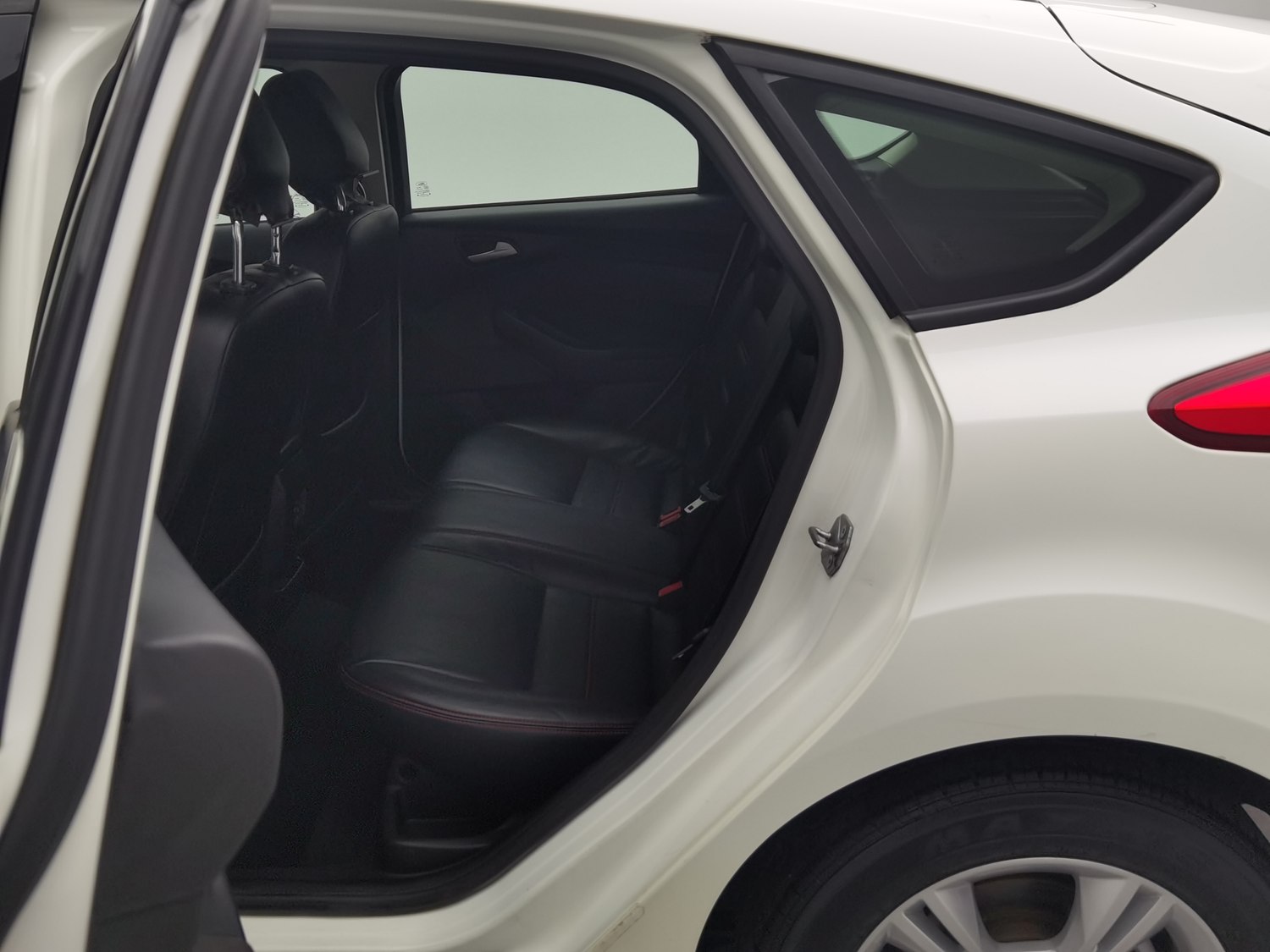 Used Ford Focus 2015 1.6 AT