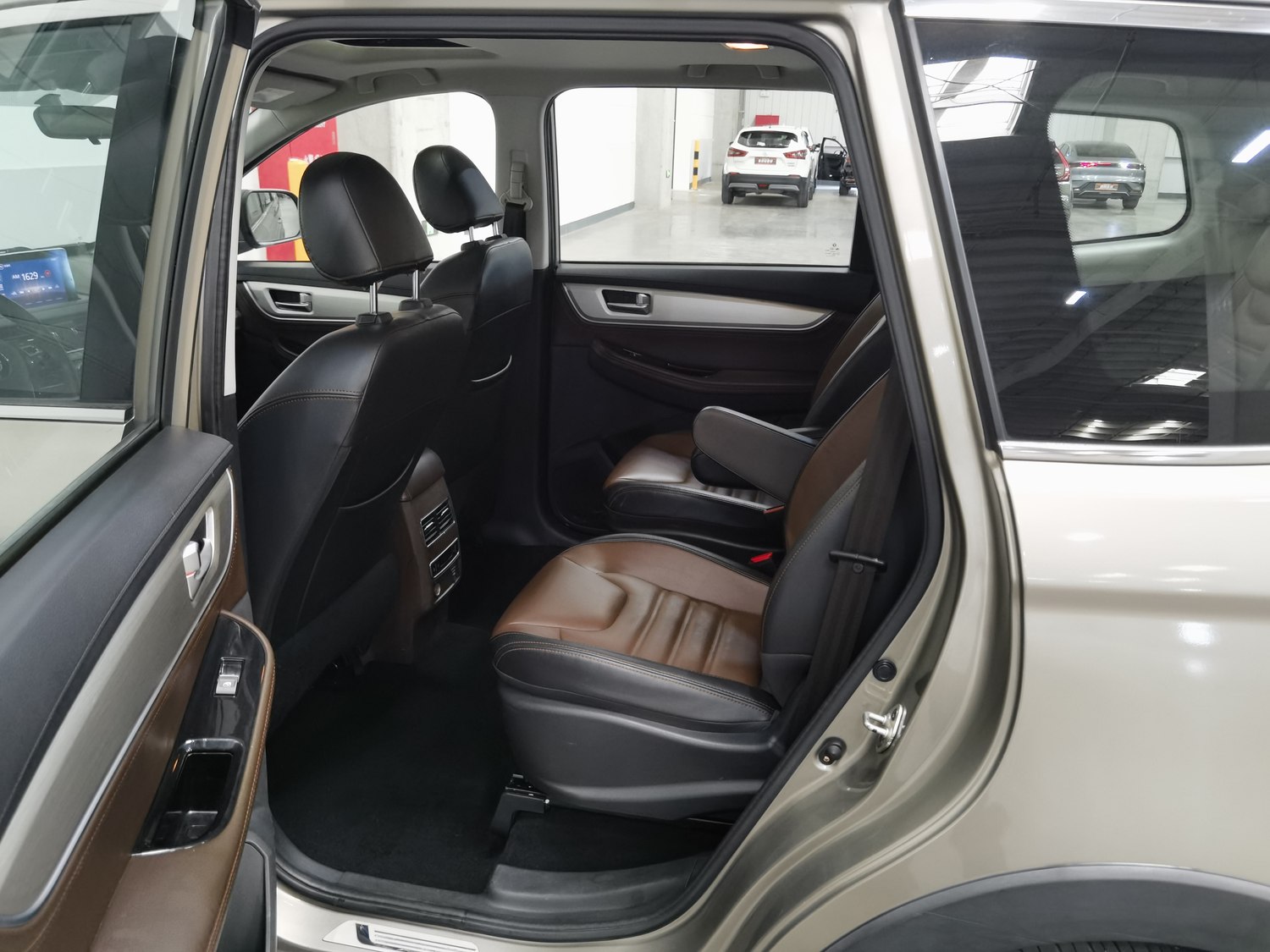 Used Dongfeng Forthing SX6 2018 1.6 AT