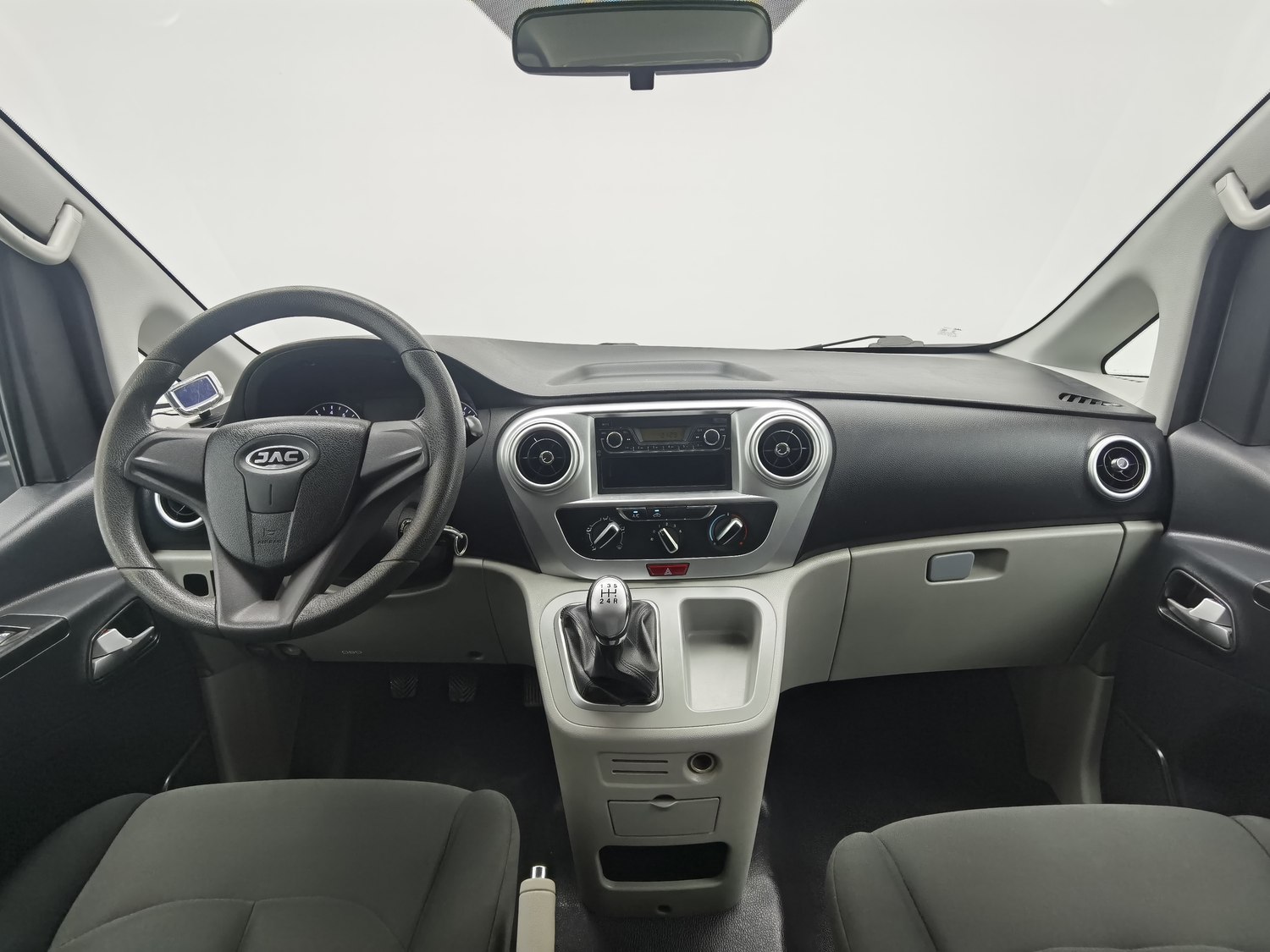 Used JAC Refine M3 2019 1.8 MT