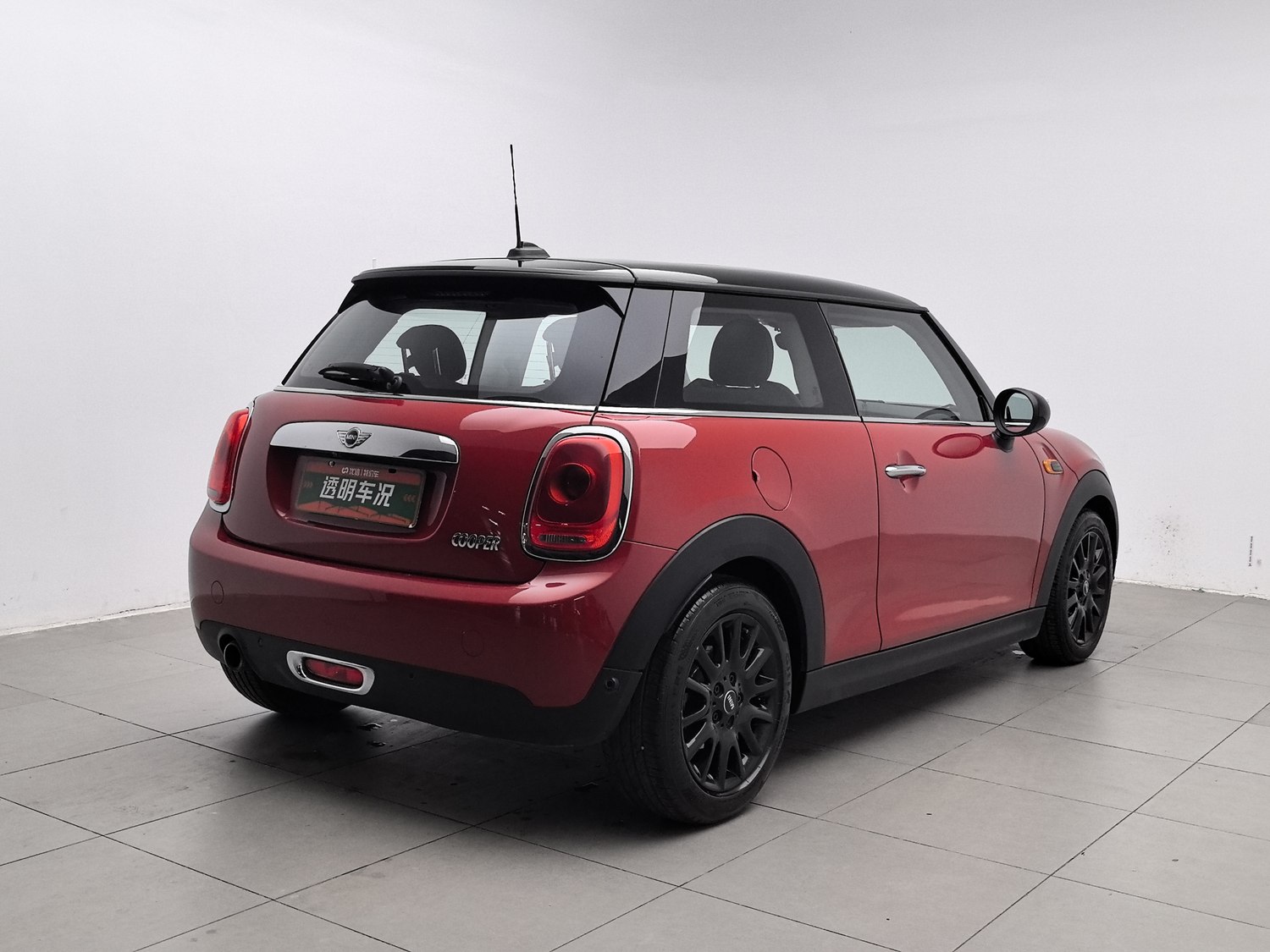 Used MINI MINI 2016 1.5 AT