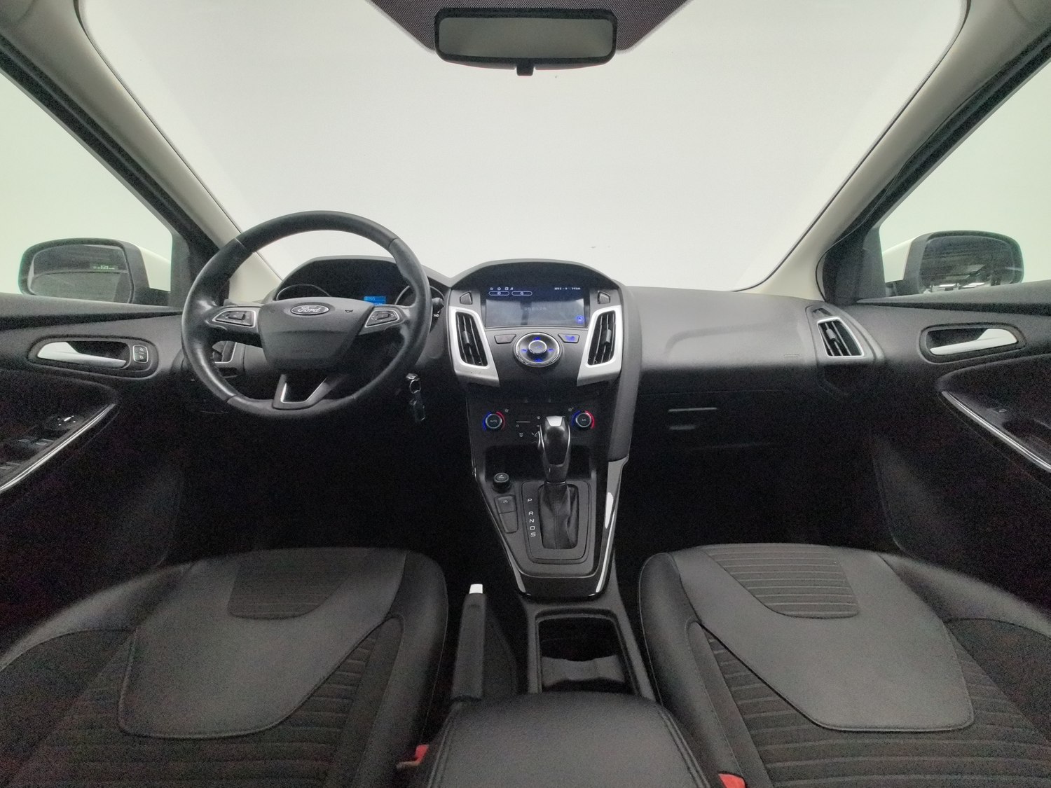 Used Ford Focus 2015 1.0 AT