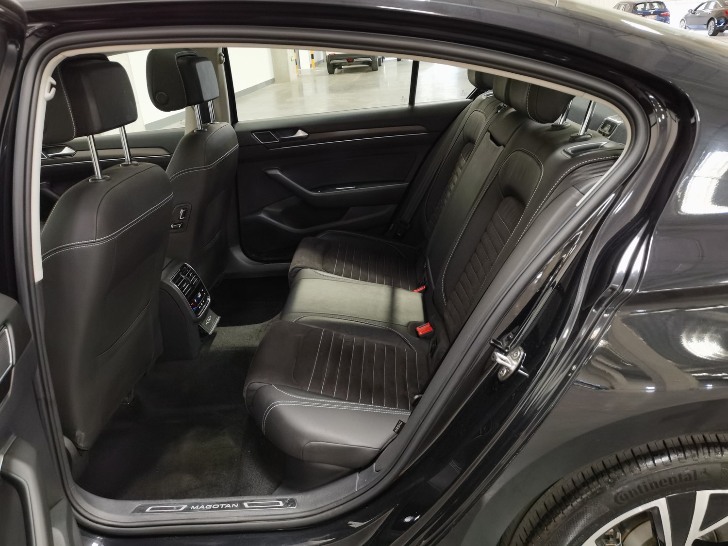 Used Volkswagen Magotan 2021 2.0 AT