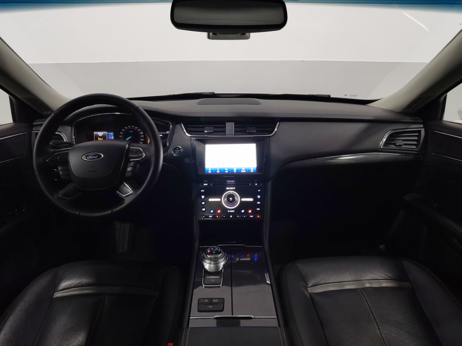 Used Ford Taurus 2017 2.0 AT